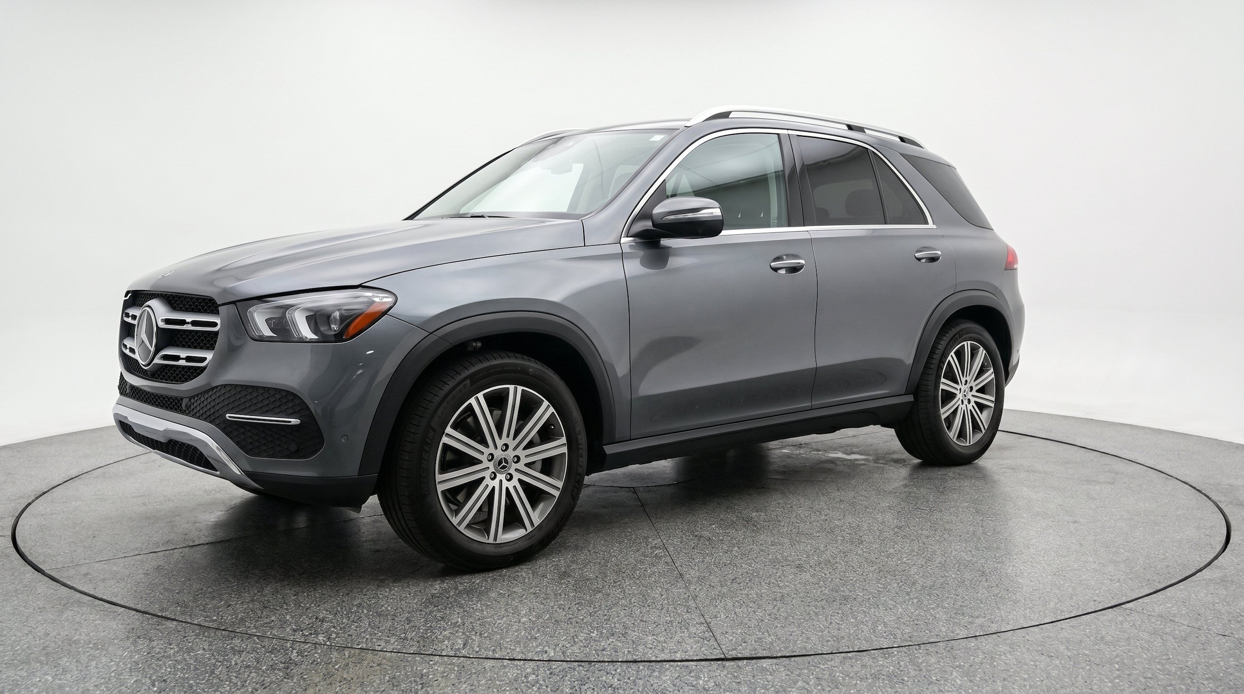 Thumbnail: 2026 Mercedes-Benz GLE - 3