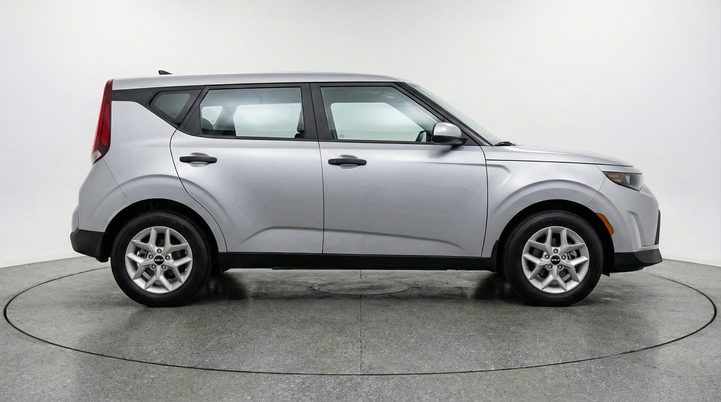 Thumbnail: 2025 Kia Soul - 8