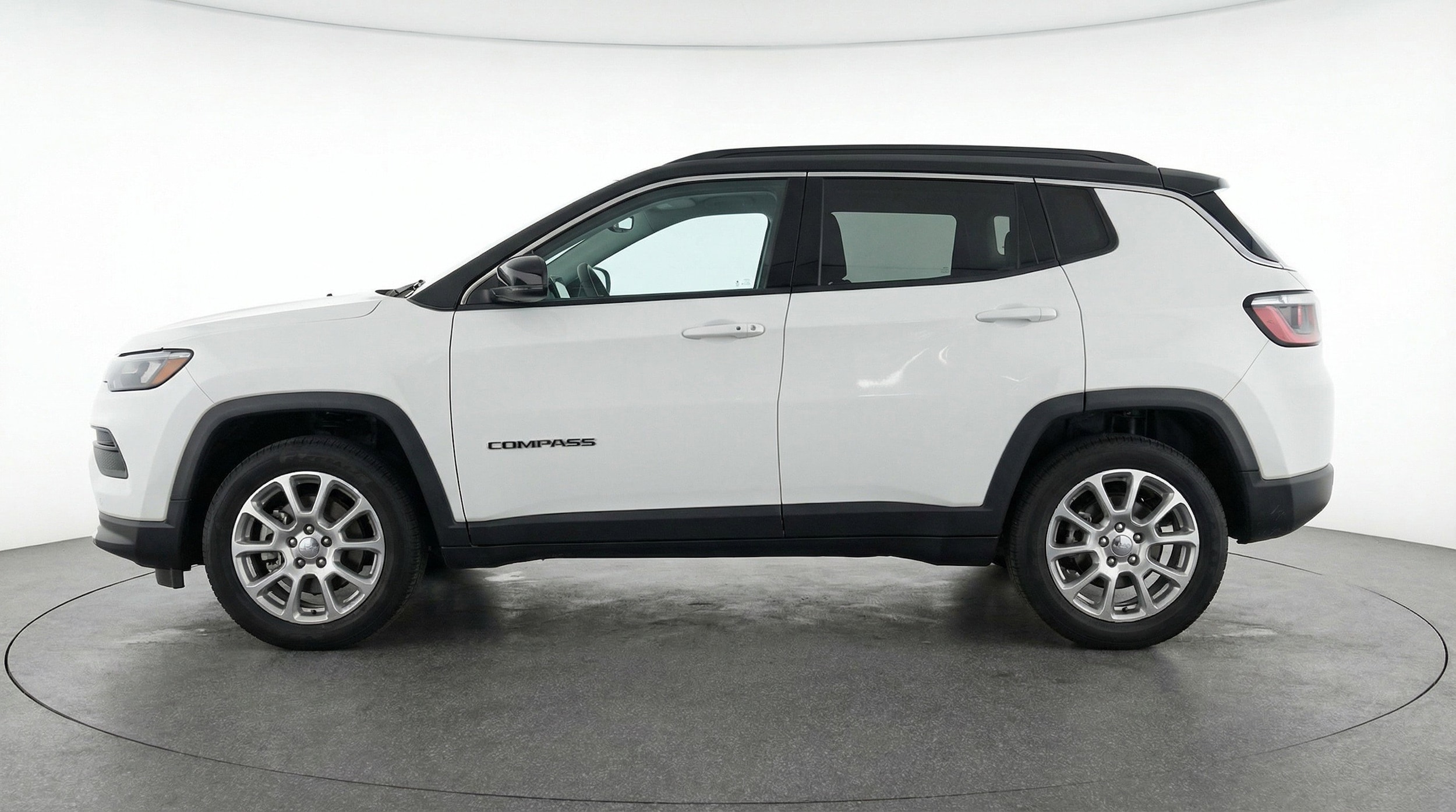Thumbnail: 2025 Jeep Compass - 5