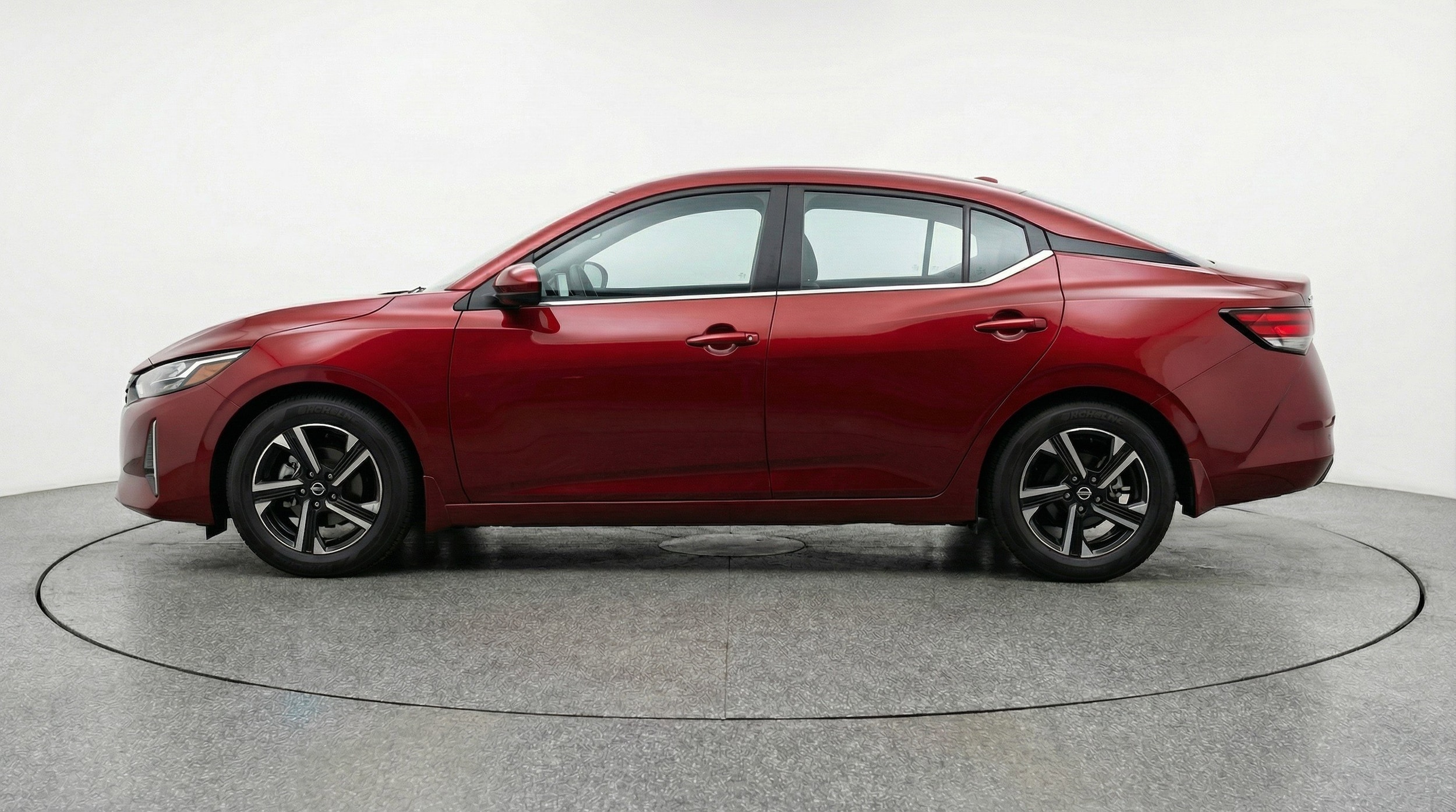 Thumbnail: 2025 Nissan Sentra - 5