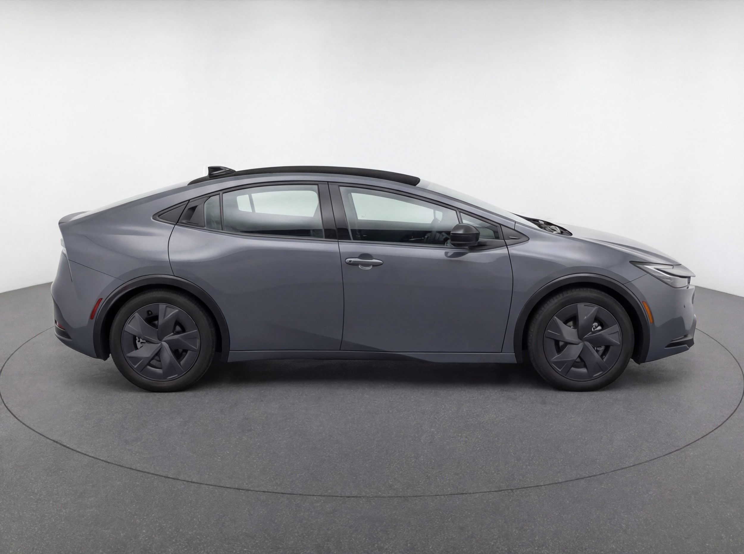 Thumbnail: 2025 Toyota Prius - 10
