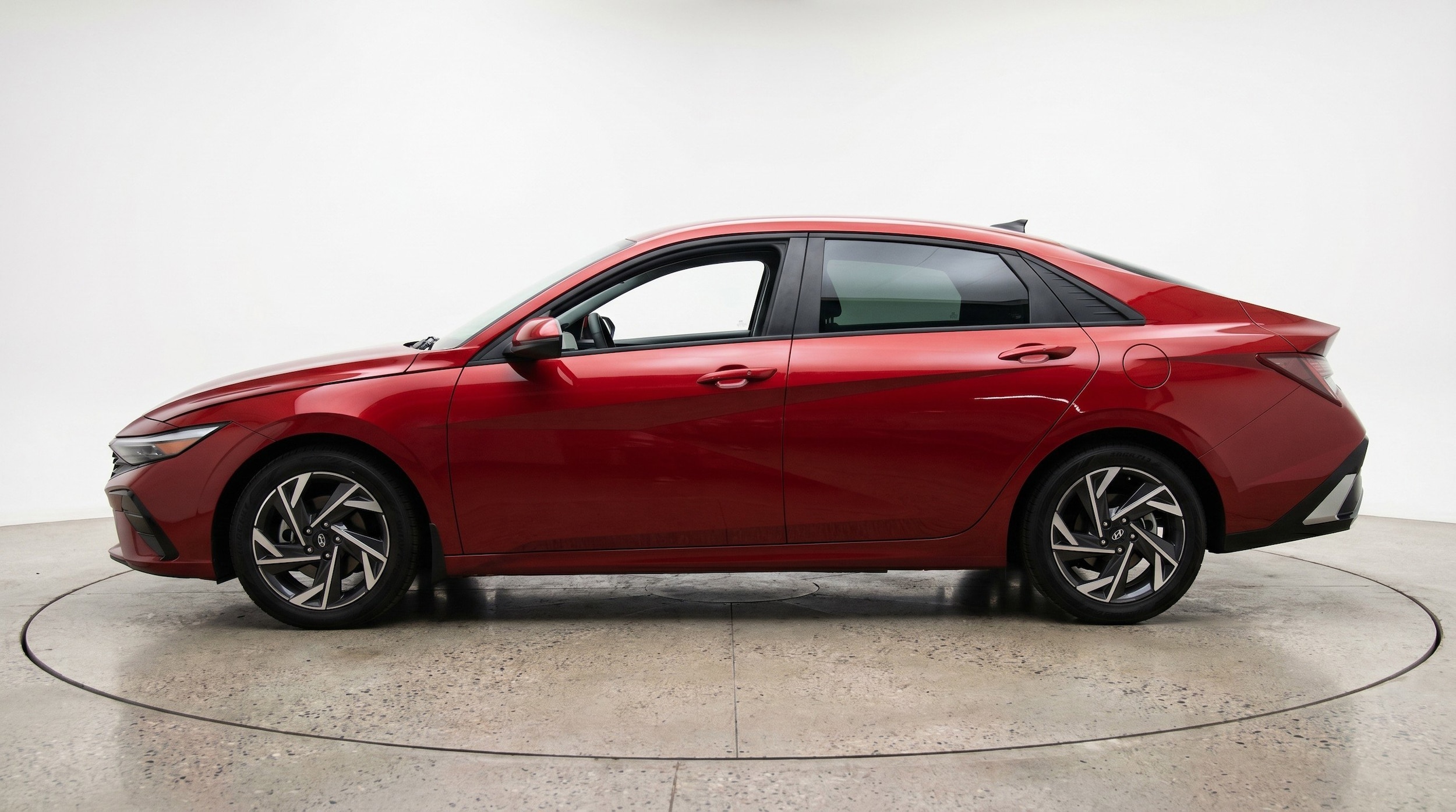 Thumbnail: 2025 Hyundai Elantra - 5