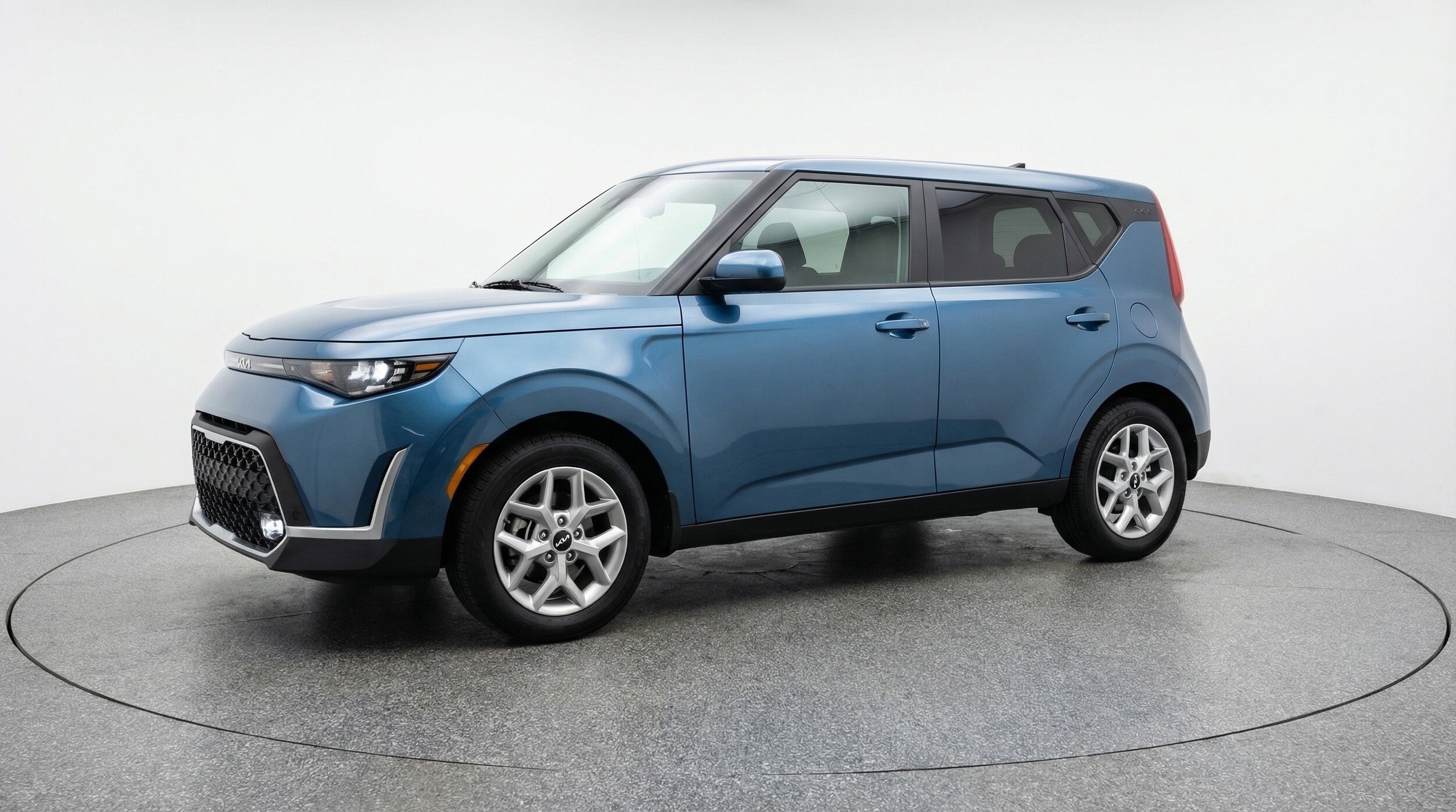 Thumbnail: 2025 Kia Soul - 3