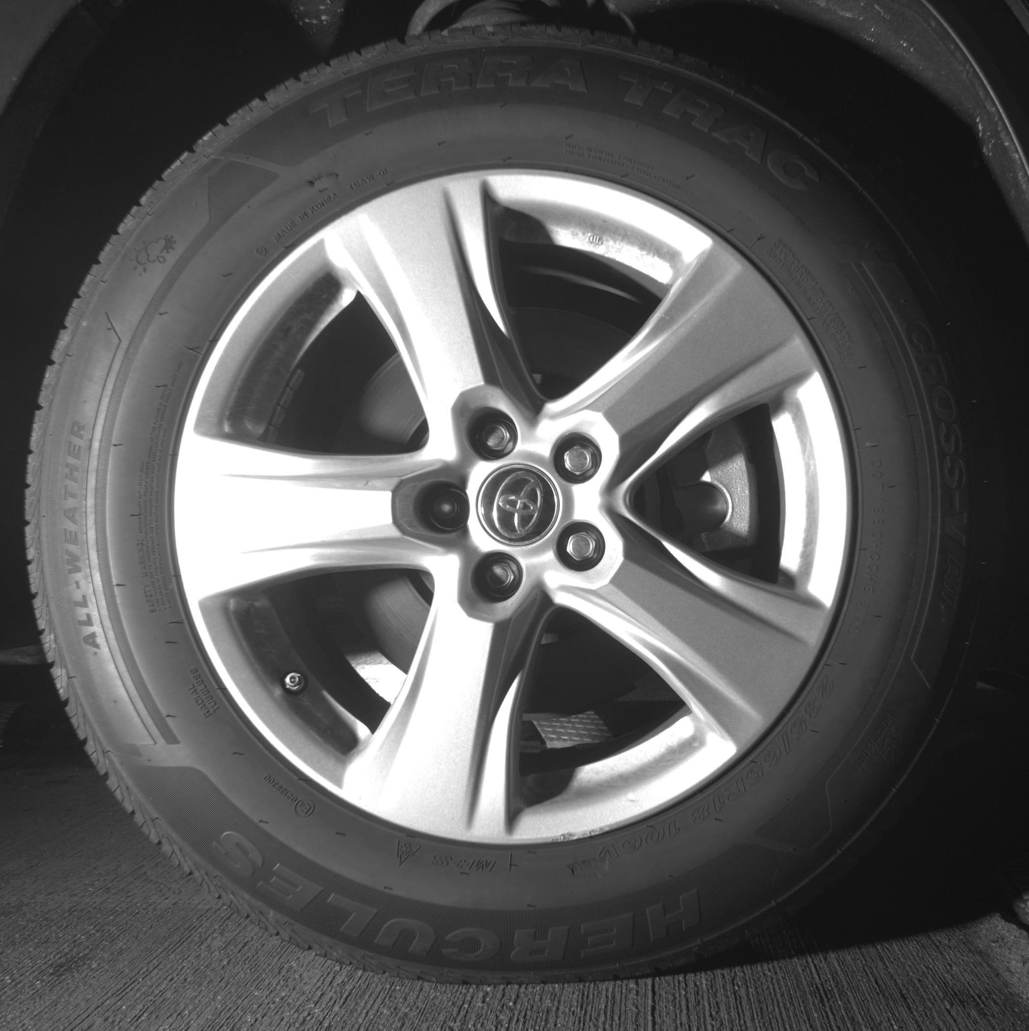 Thumbnail: 2025 Toyota Highlander - 13