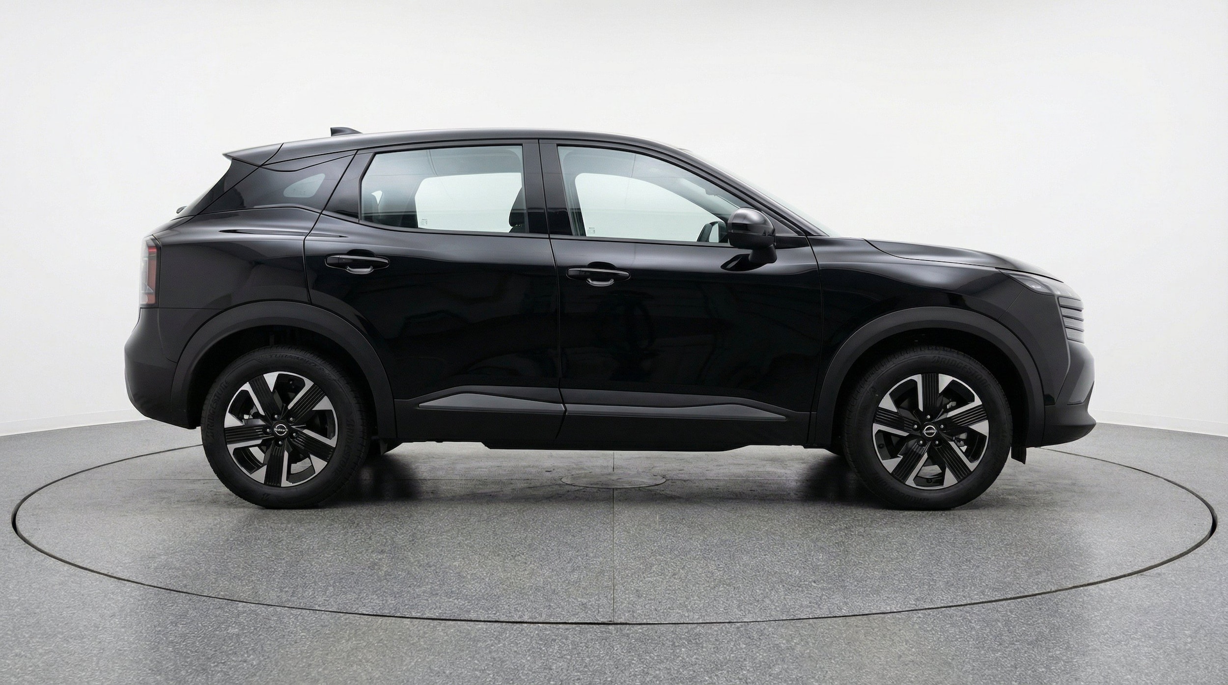 Thumbnail: 2026 Nissan Kicks - 11