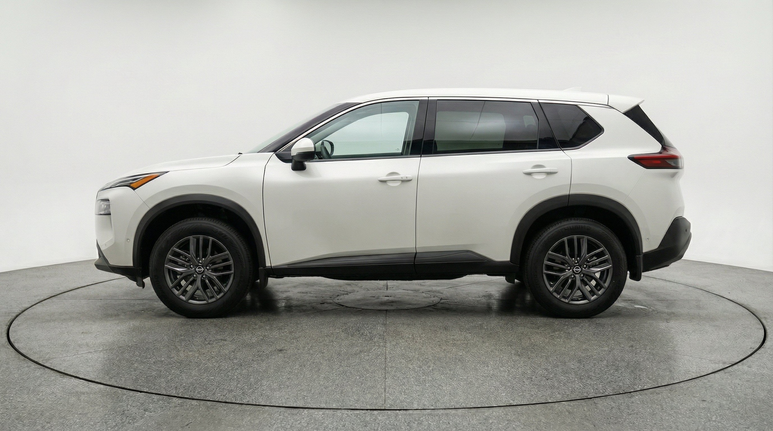Thumbnail: 2026 Nissan Rogue - 5