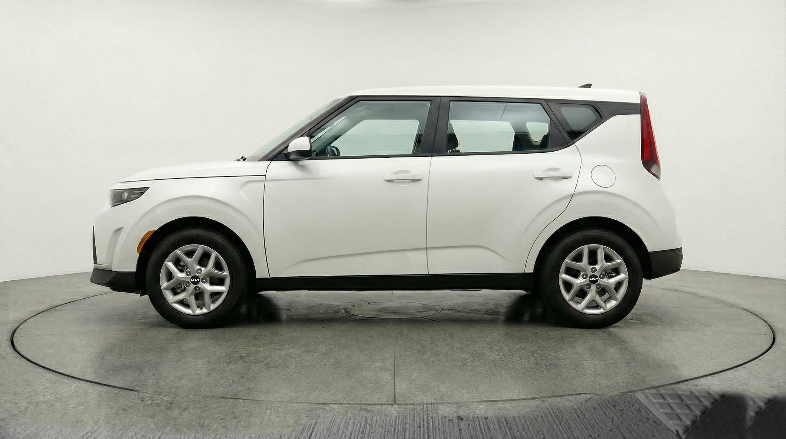 Thumbnail: 2025 Kia Soul - 4