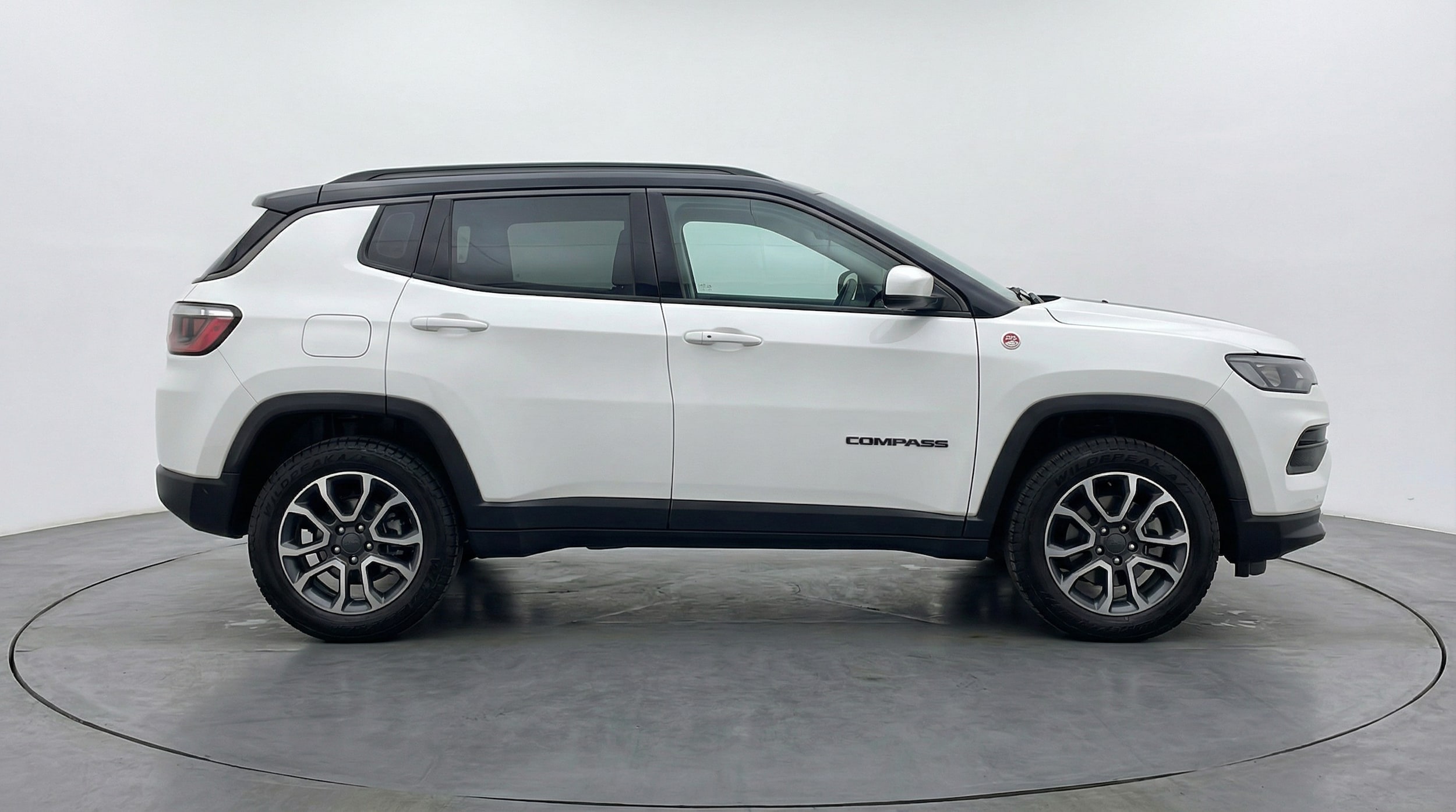 Thumbnail: 2025 Jeep Compass - 8