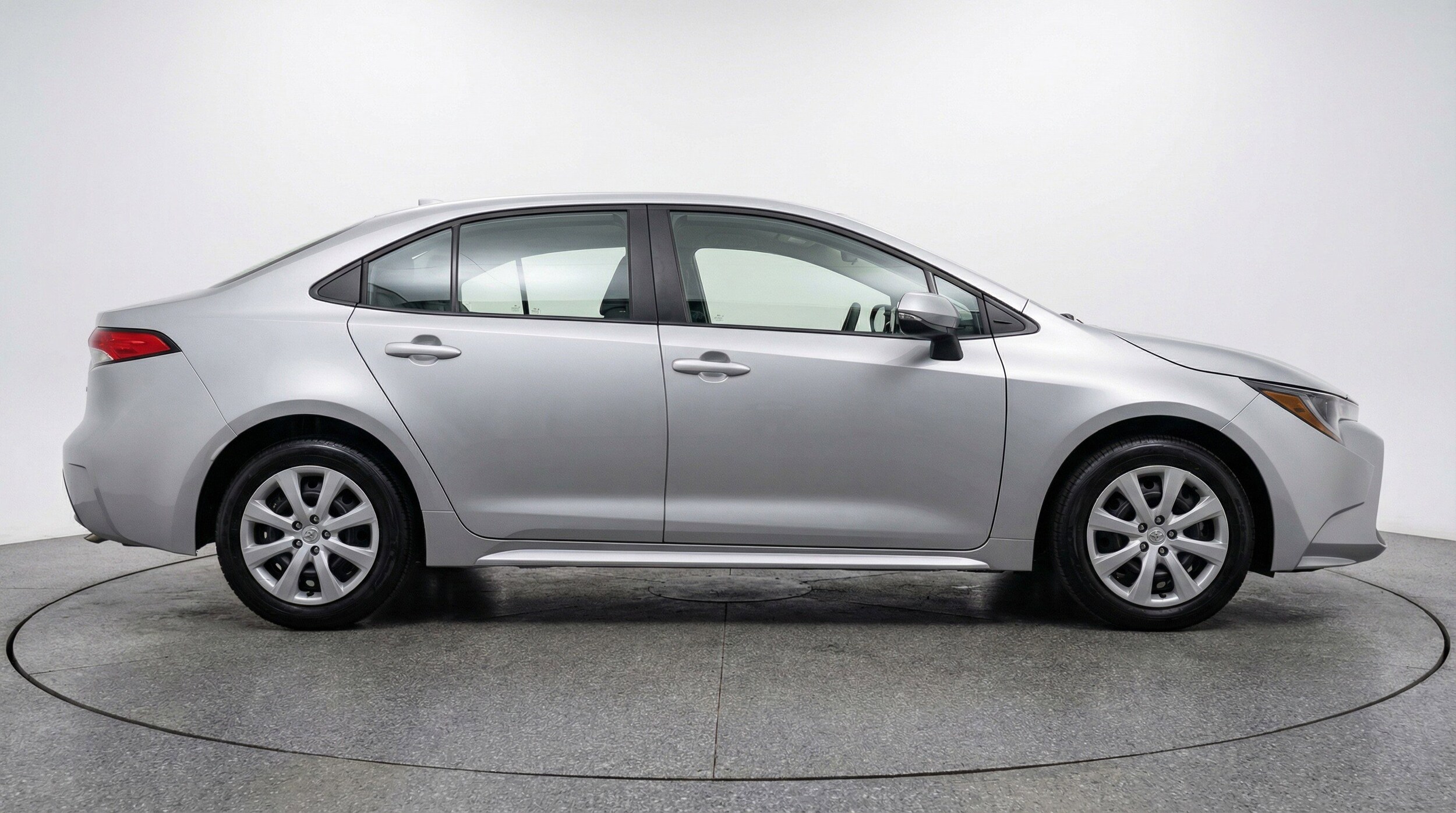 Thumbnail: 2025 Toyota Corolla - 11