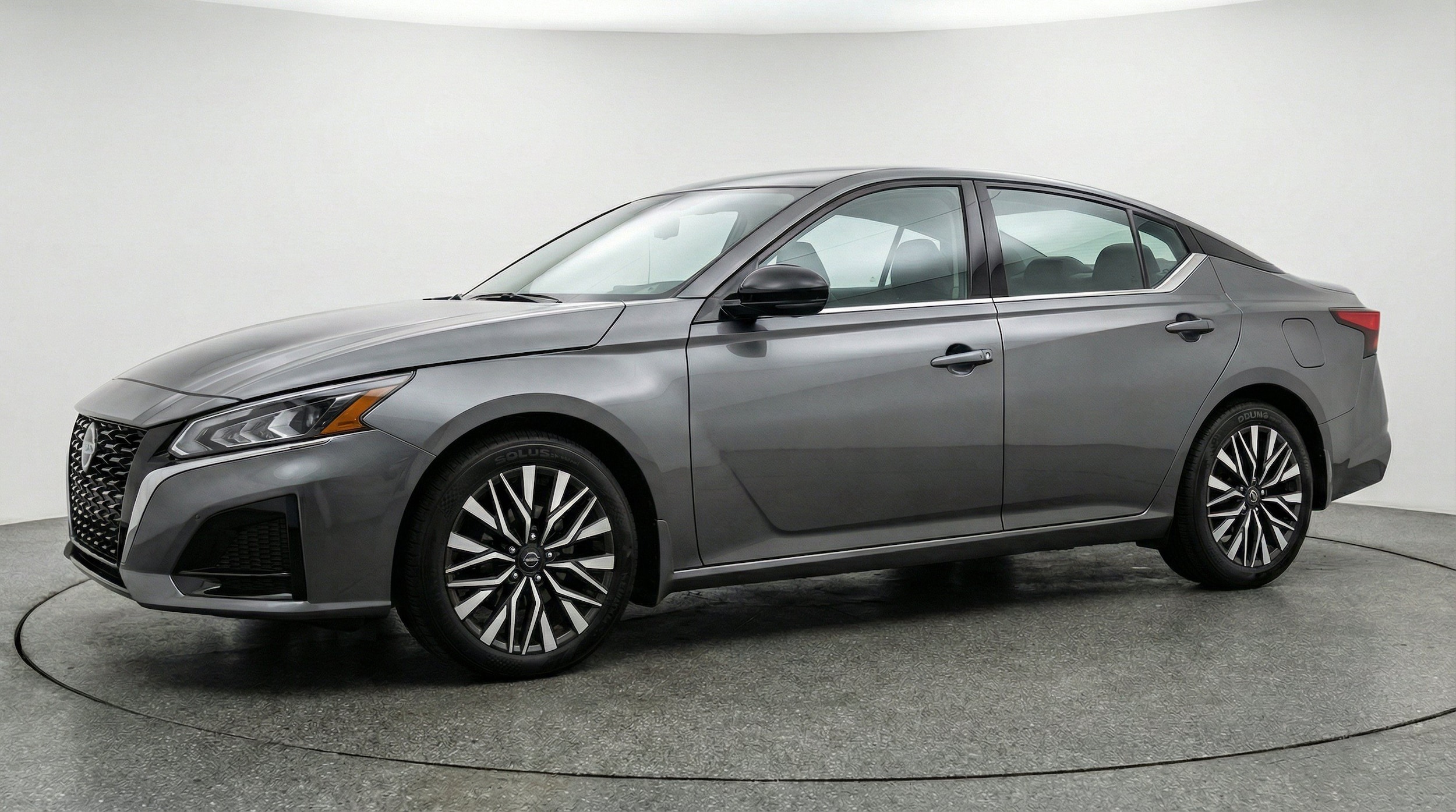 Thumbnail: 2025 Nissan Altima - 3