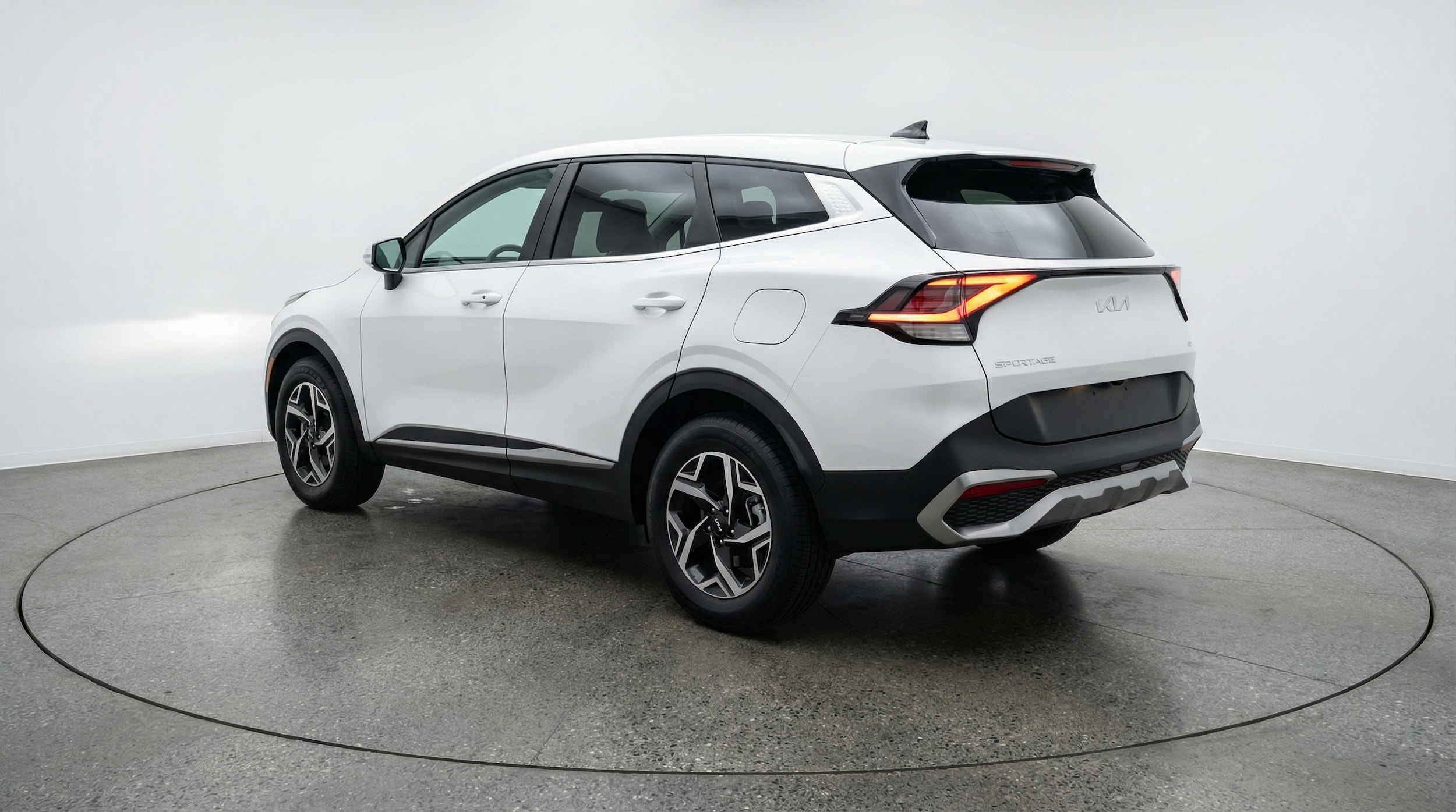 Thumbnail: 2025 Kia Sportage - 5