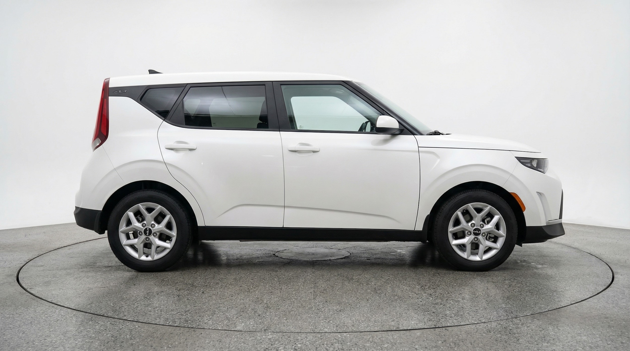 Thumbnail: 2025 Kia Soul - 8