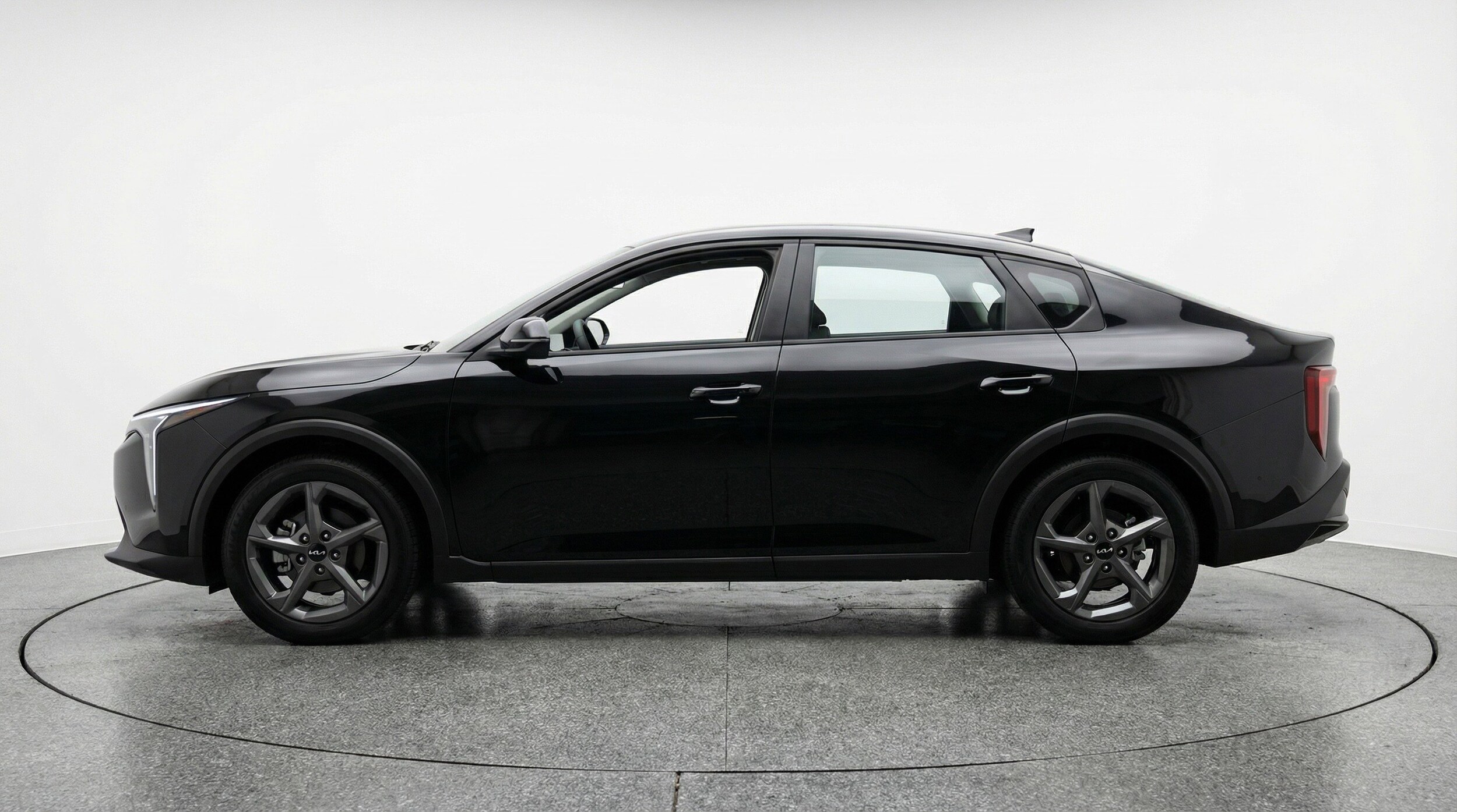 Thumbnail: 2025 Kia K4 - 5