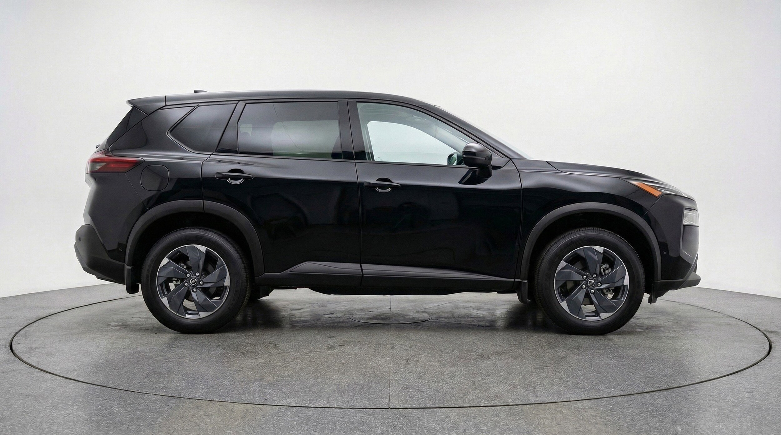 Thumbnail: 2025 Nissan Rogue - 11