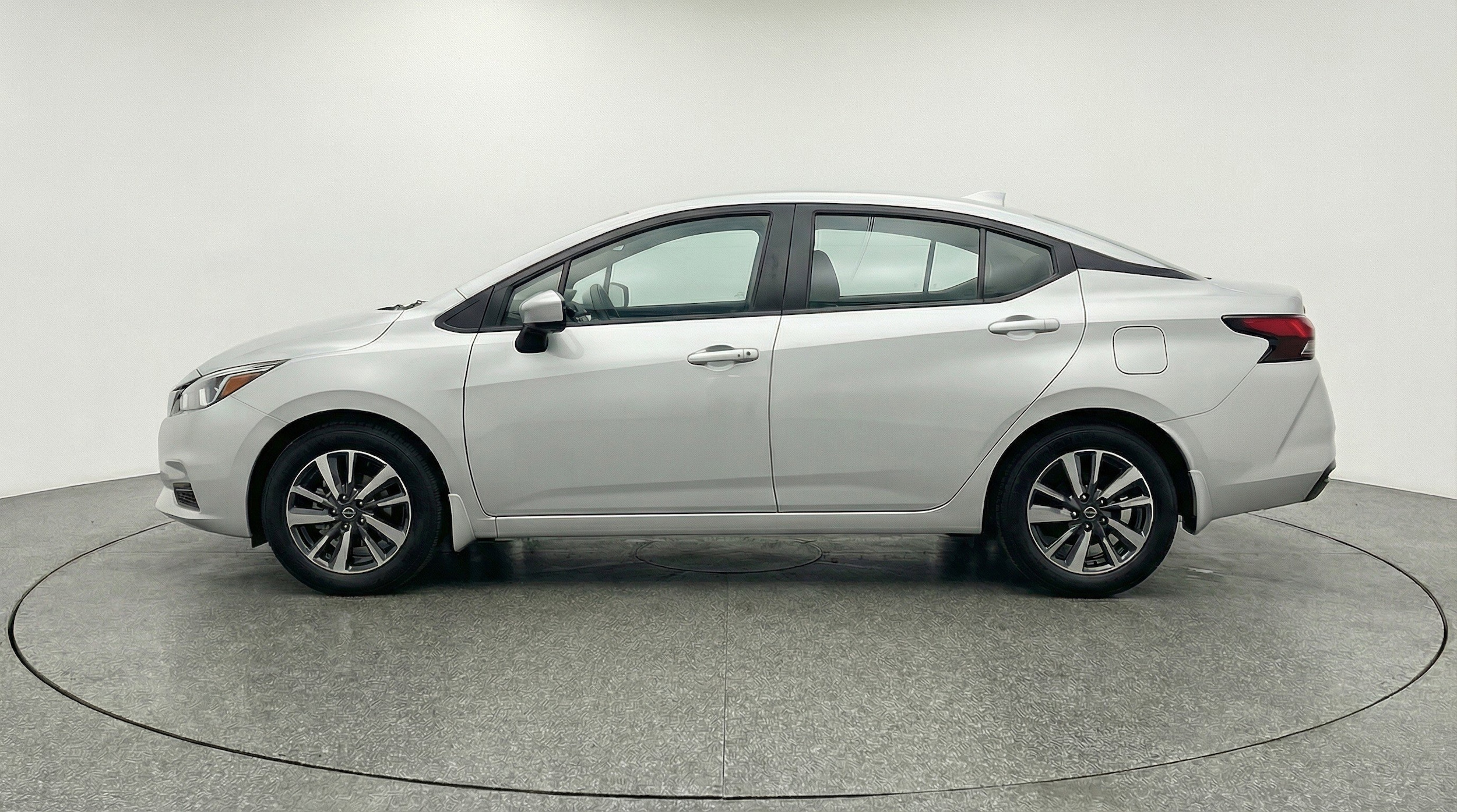 Thumbnail: 2025 Nissan Versa - 5