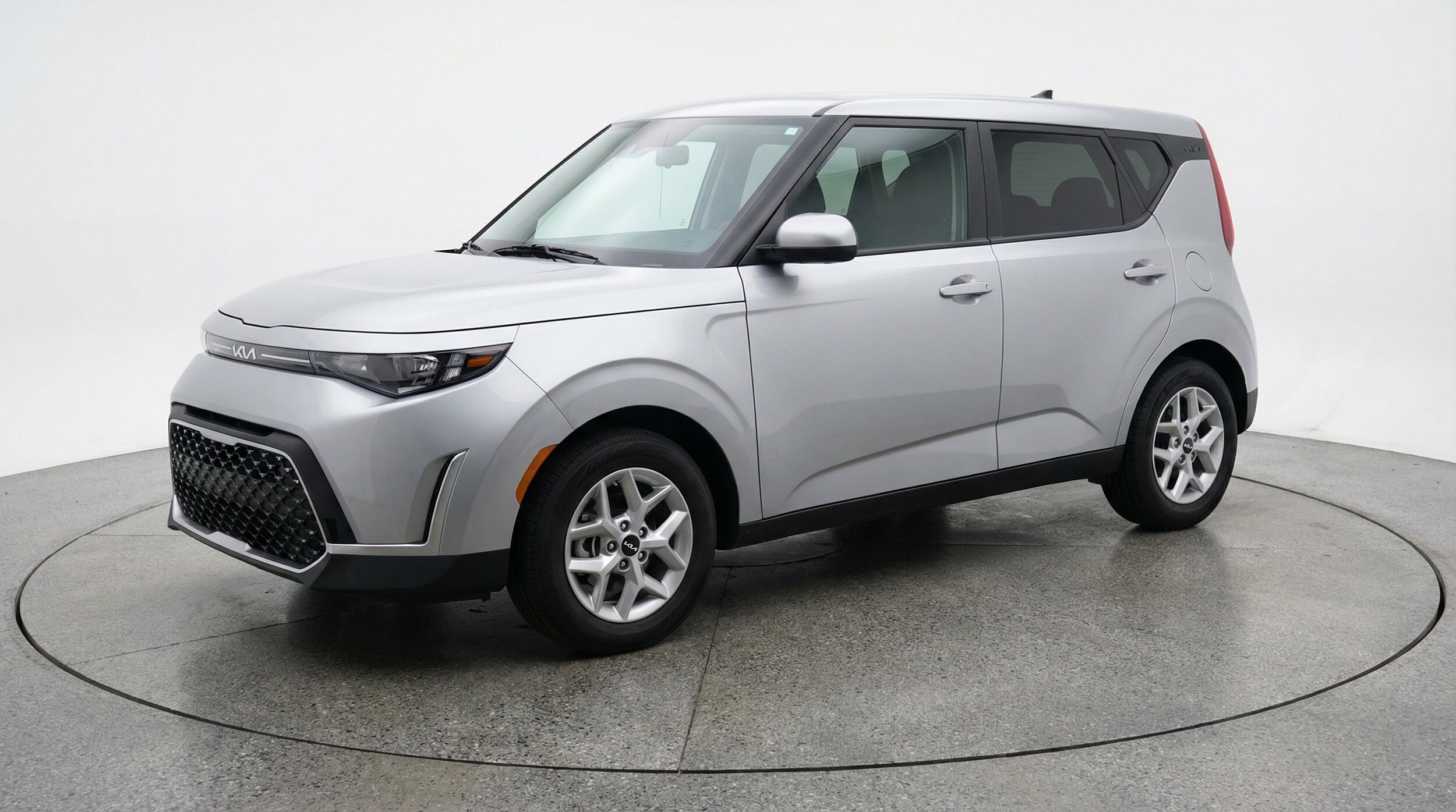 Thumbnail: 2025 Kia Soul - 3