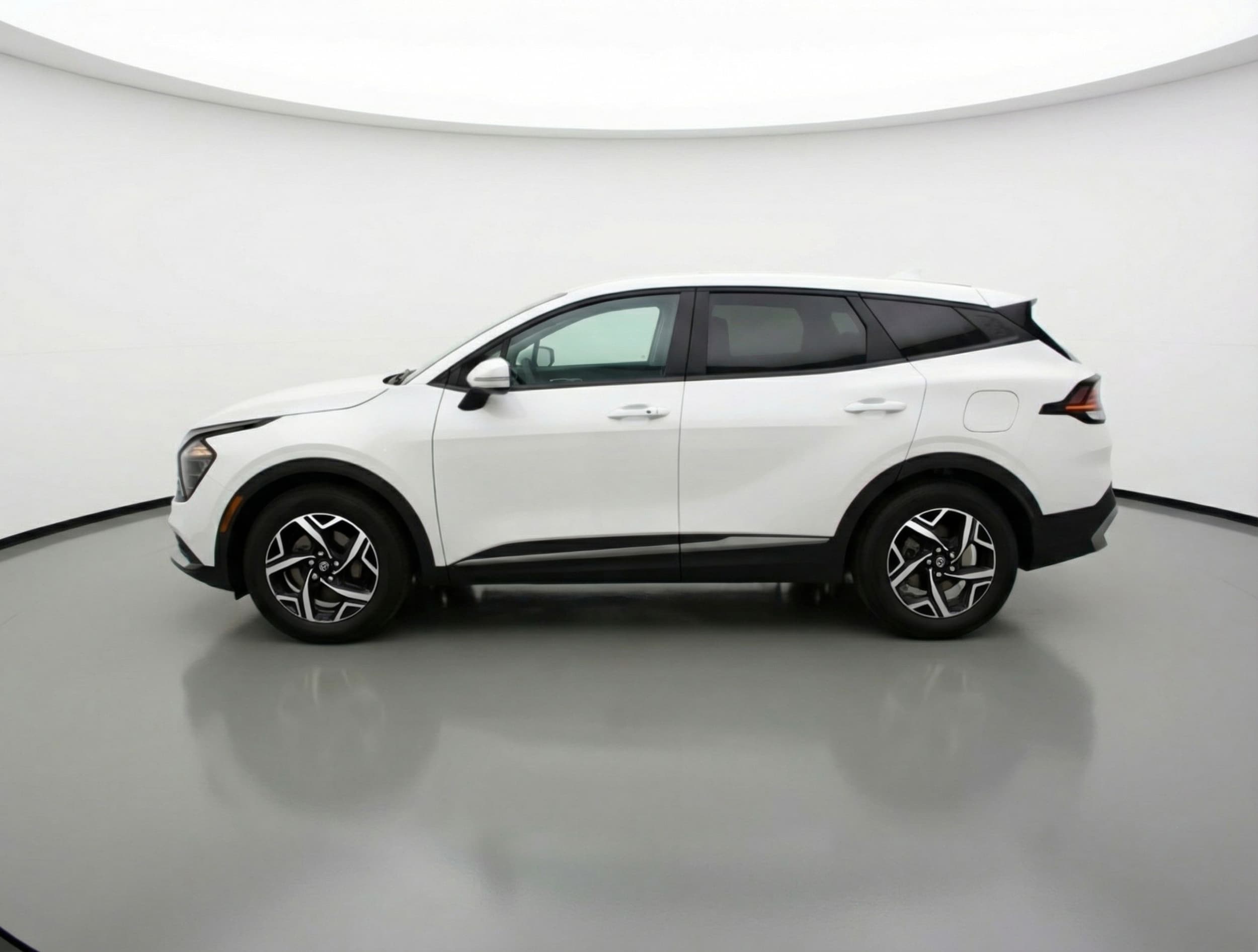 Thumbnail: 2025 Kia Sportage - 4