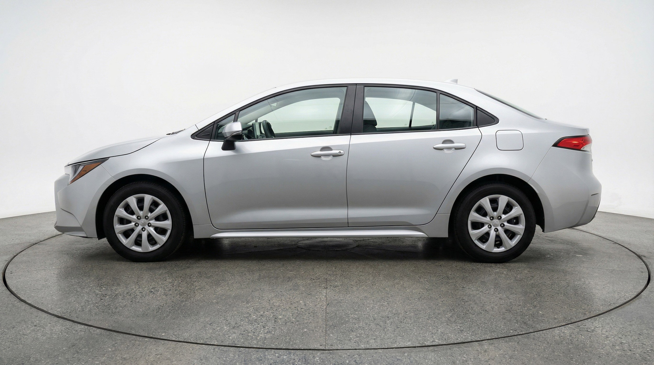 Thumbnail: 2025 Toyota Corolla - 5