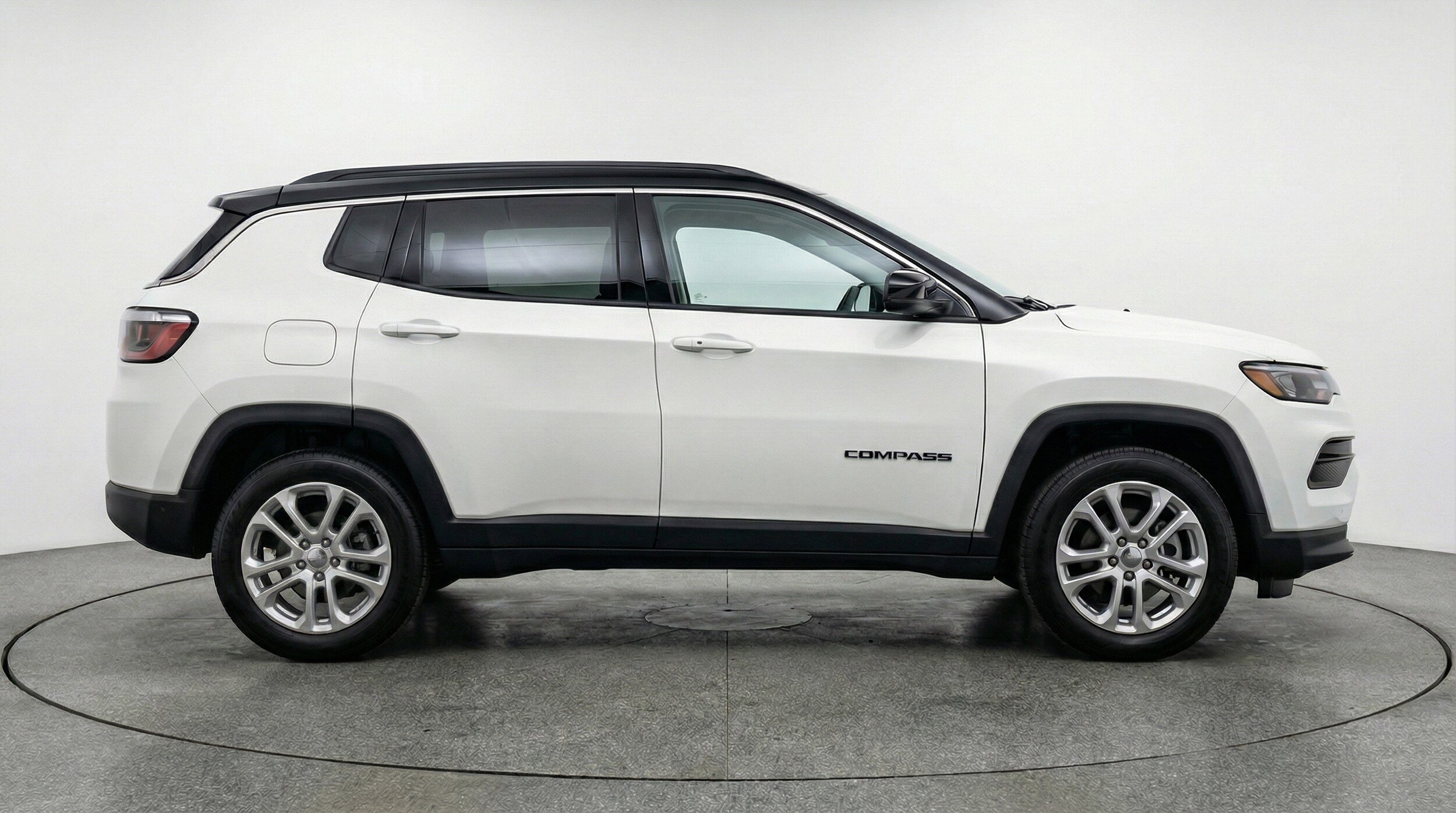 Thumbnail: 2025 Jeep Compass - 11