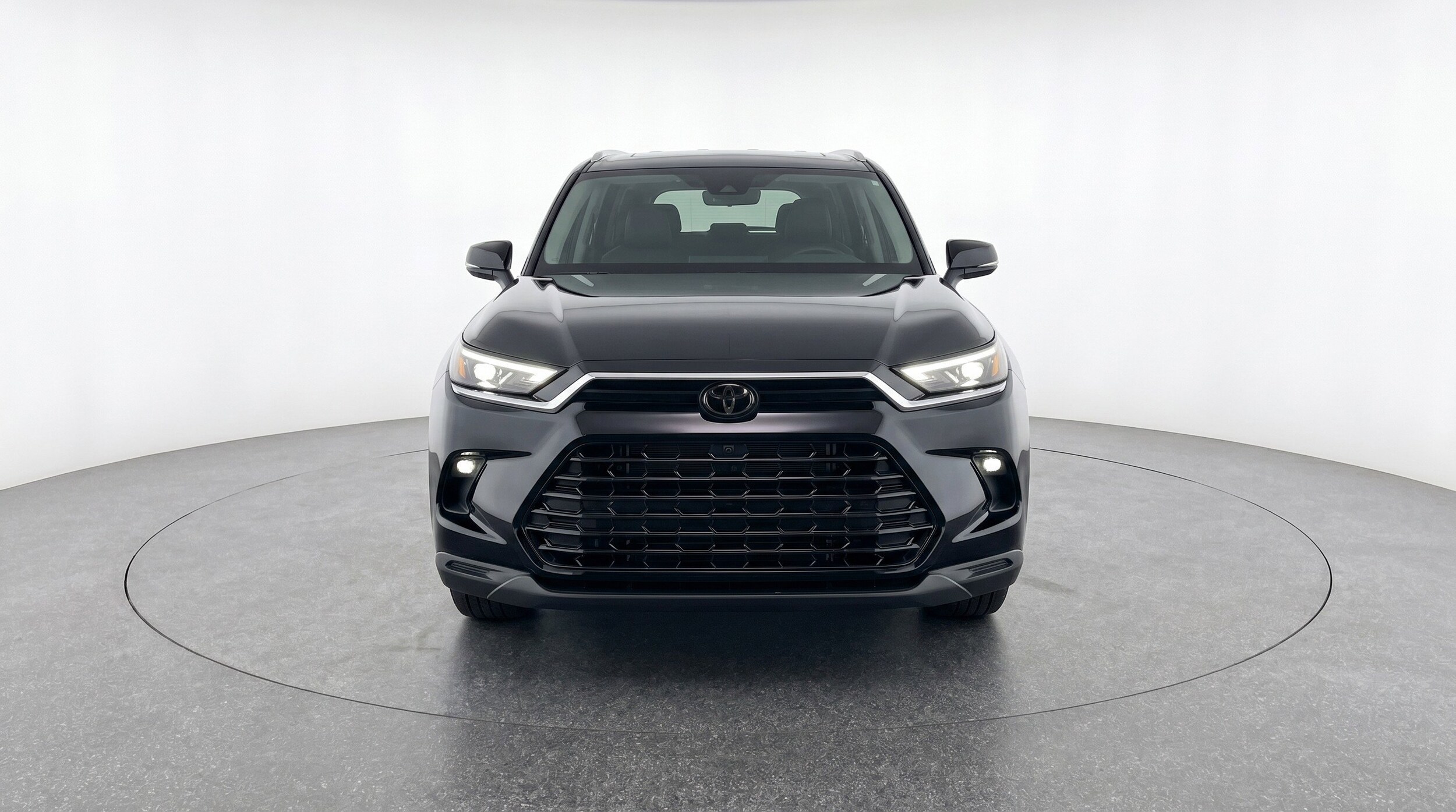 Thumbnail: 2025 Toyota Grand Highlander - 2