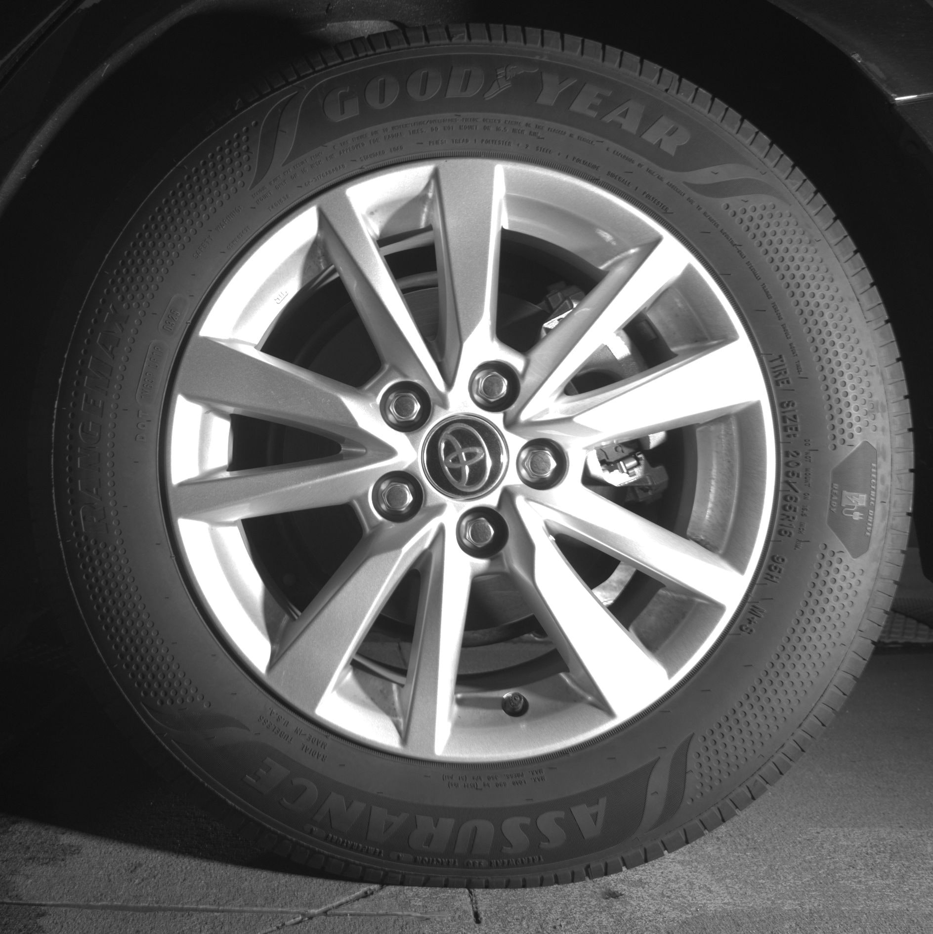 Thumbnail: 2025 Toyota Camry - 11