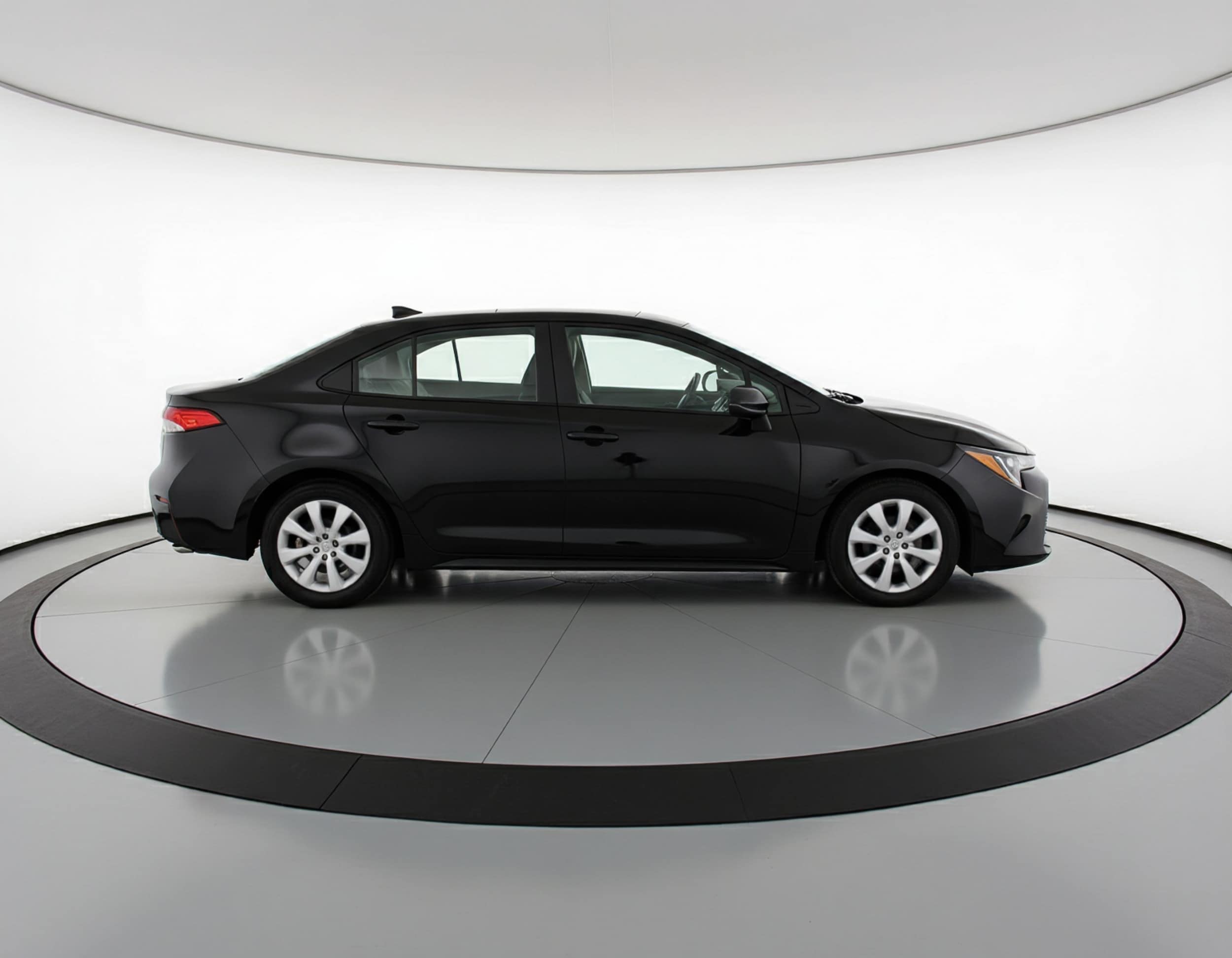 Thumbnail: 2025 Toyota Corolla - 8