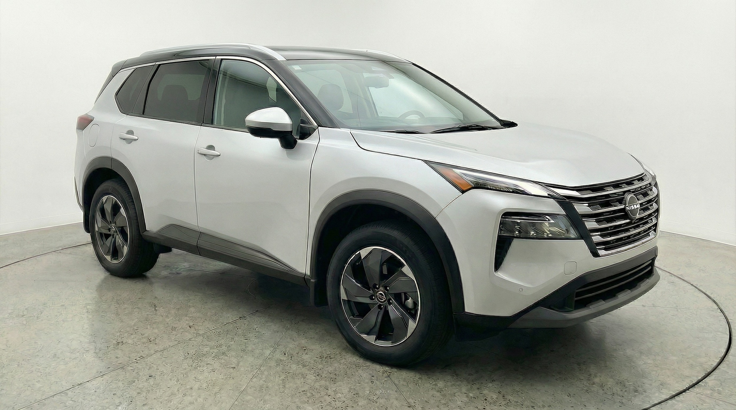 Thumbnail: 2025 Nissan Rogue - 1