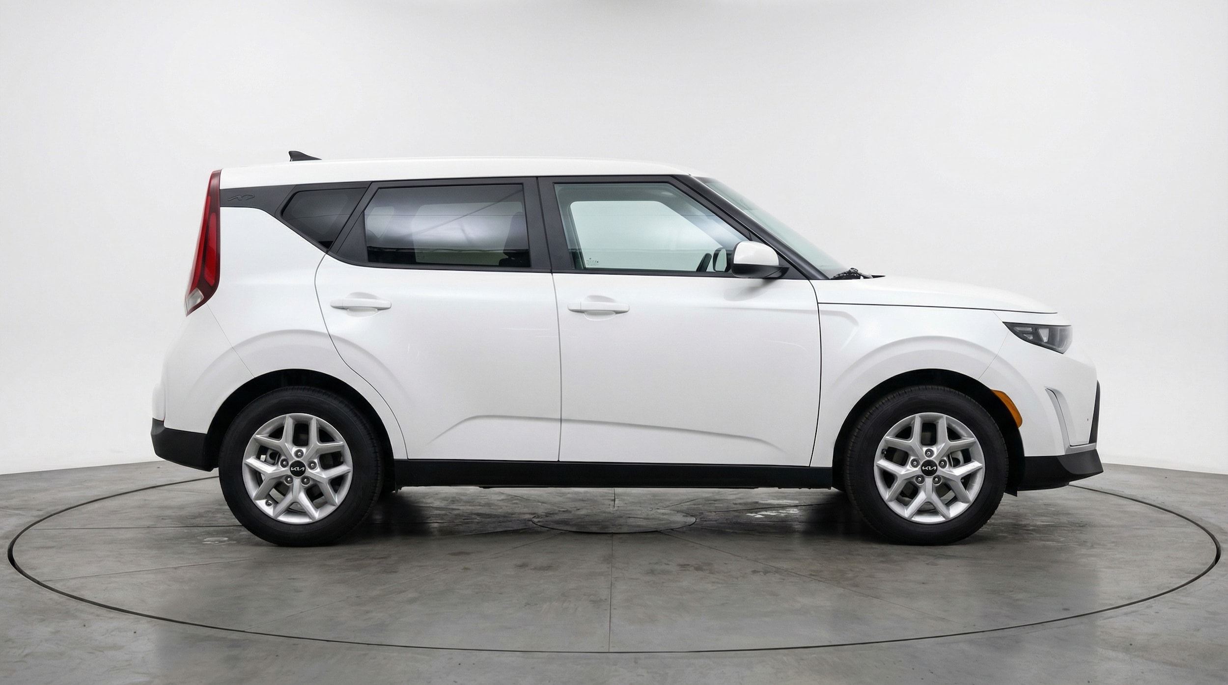 Thumbnail: 2025 Kia Soul - 8