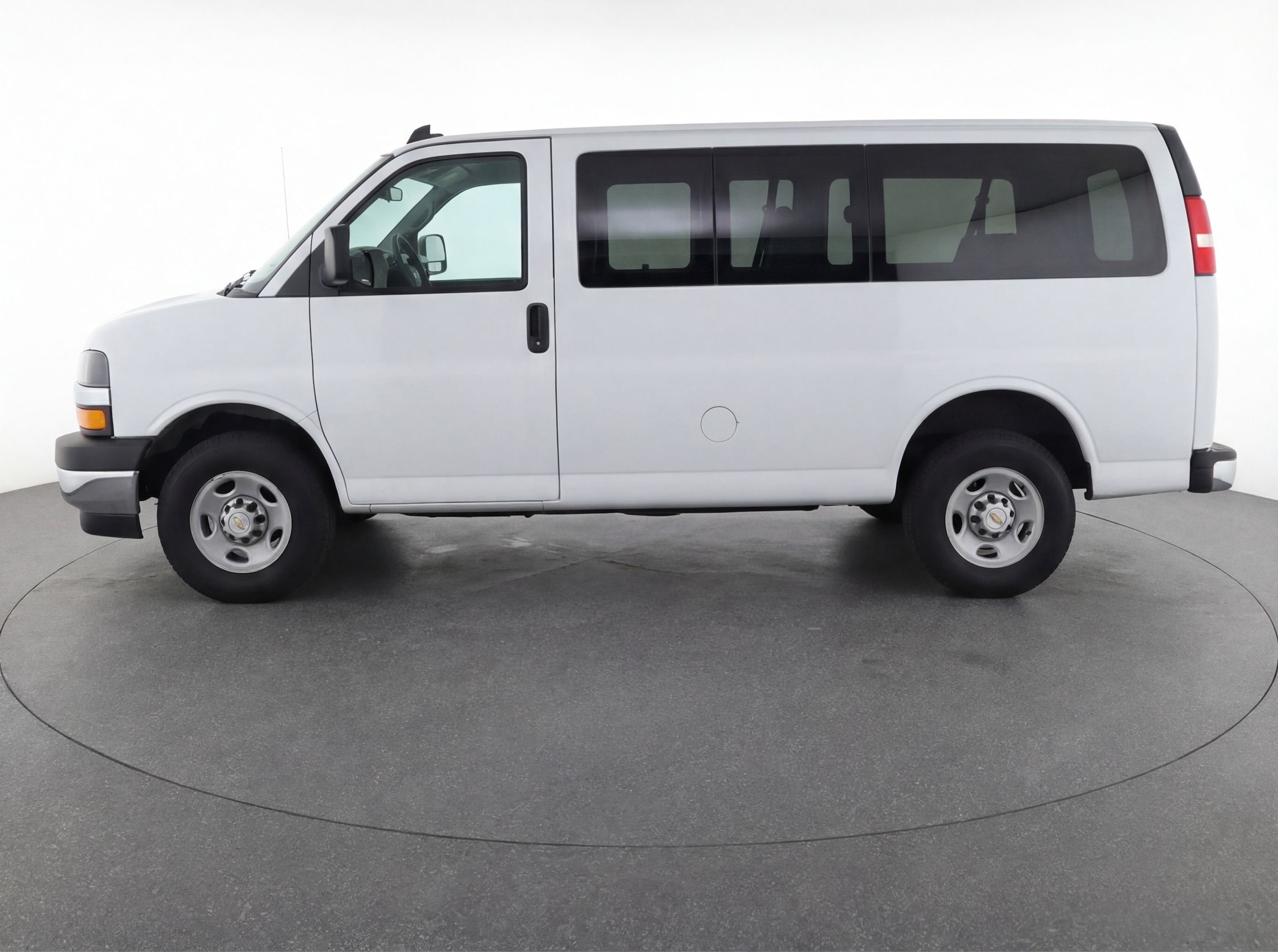 Thumbnail: 2025 Chevrolet Express - 5