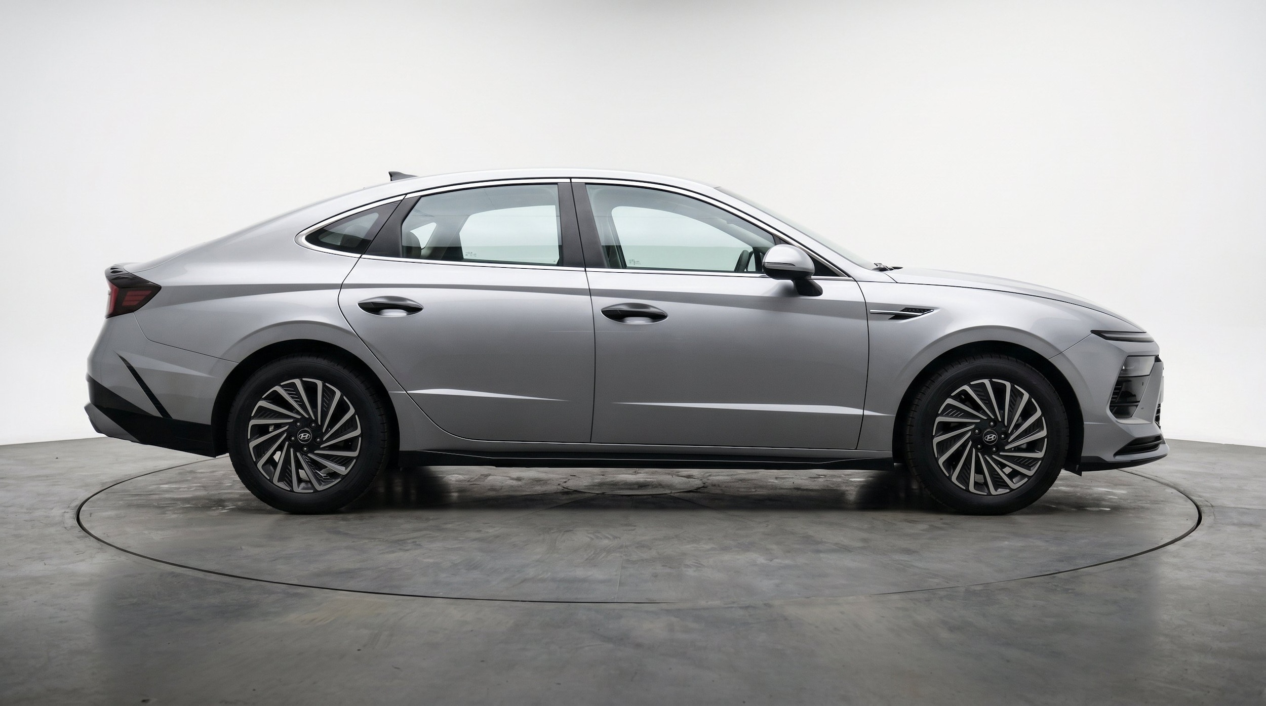 Thumbnail: 2025 Hyundai Sonata - 11