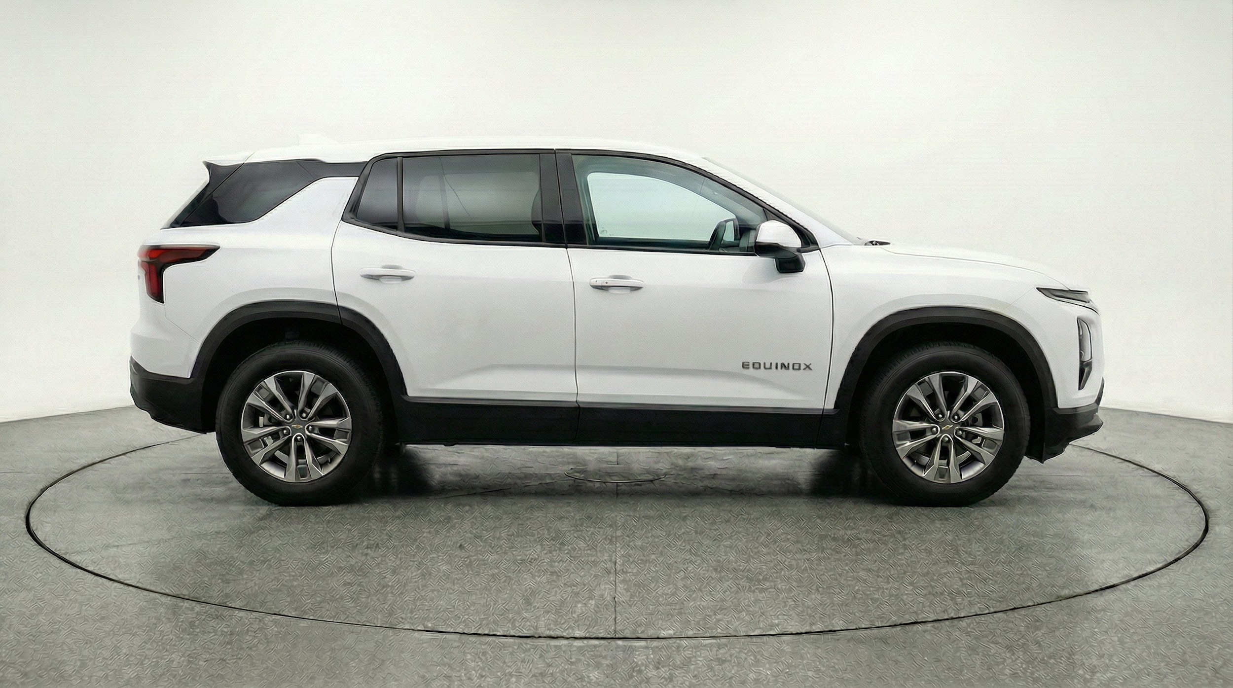 Thumbnail: 2025 Chevrolet Equinox - 11