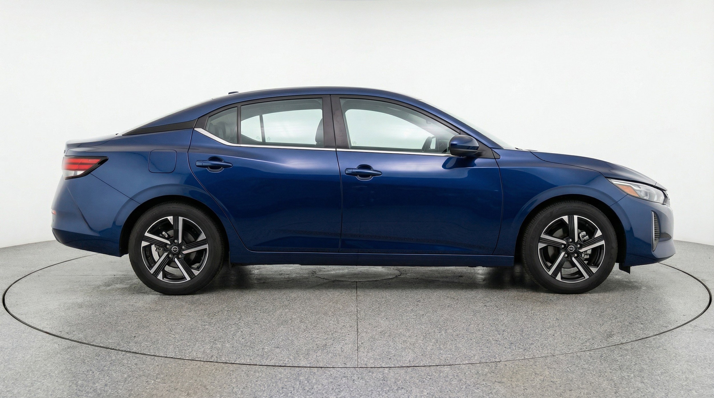 Thumbnail: 2025 Nissan Sentra - 11