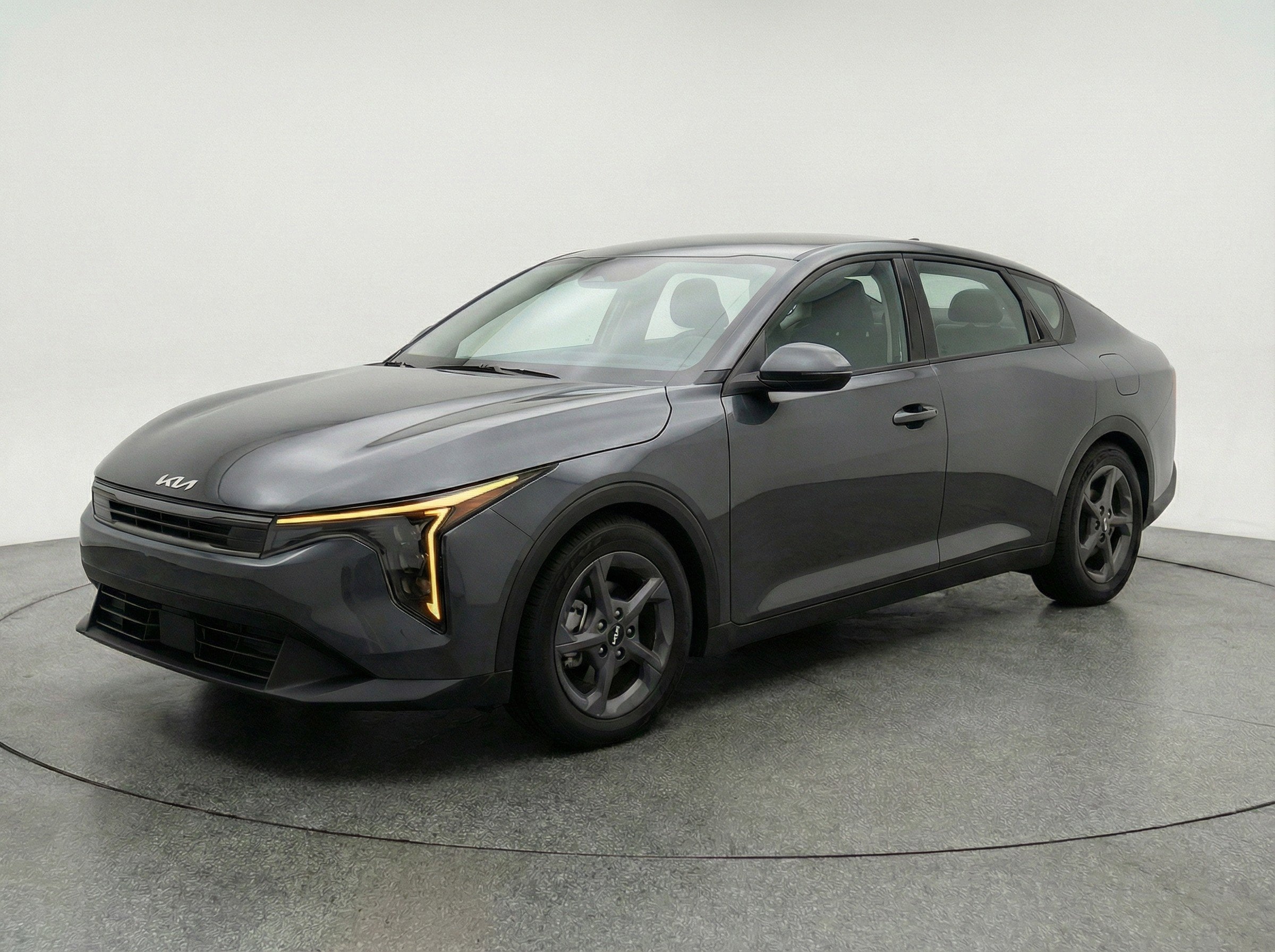 Thumbnail: 2025 Kia K4 - 3