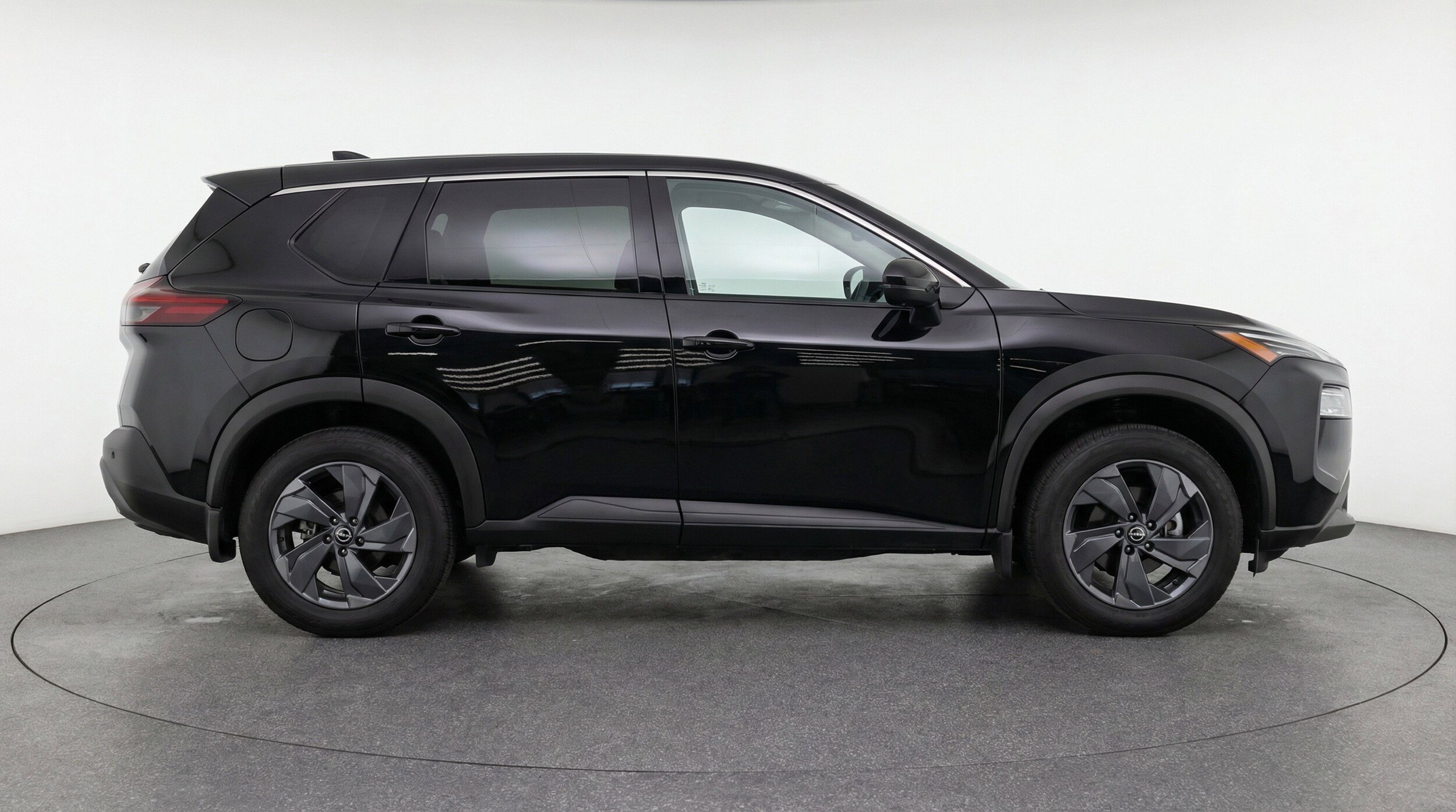Thumbnail: 2025 Nissan Rogue - 11