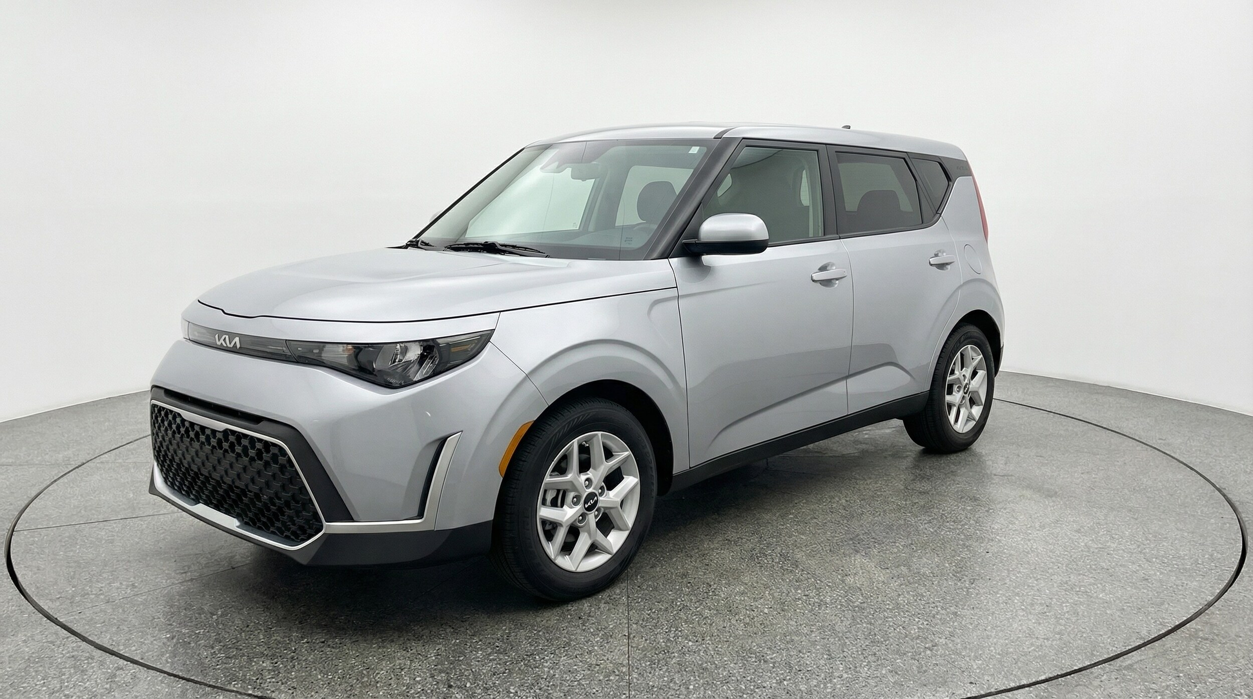 Thumbnail: 2025 Kia Soul - 3