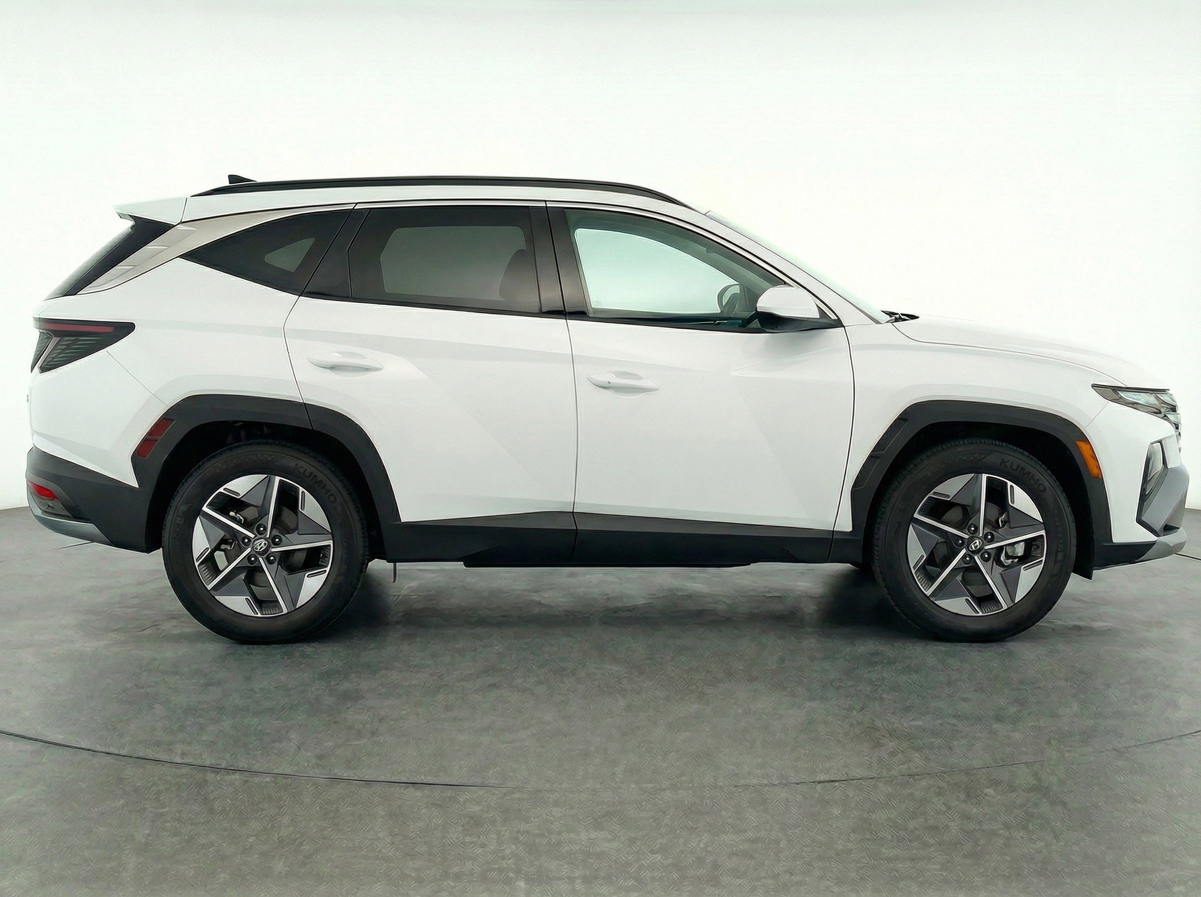 Thumbnail: 2025 Hyundai Tucson - 11