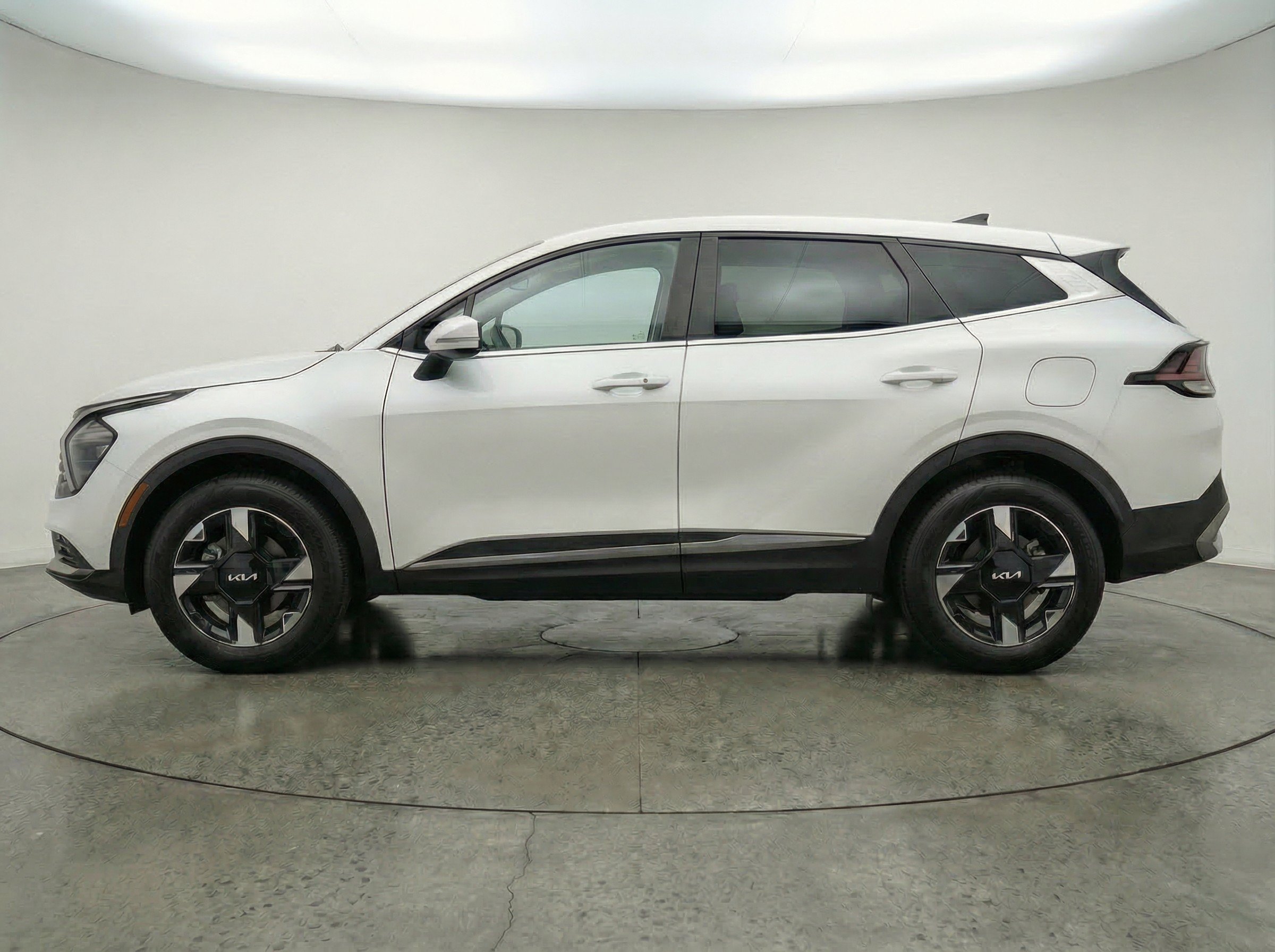 Thumbnail: 2026 Kia Sportage - 5