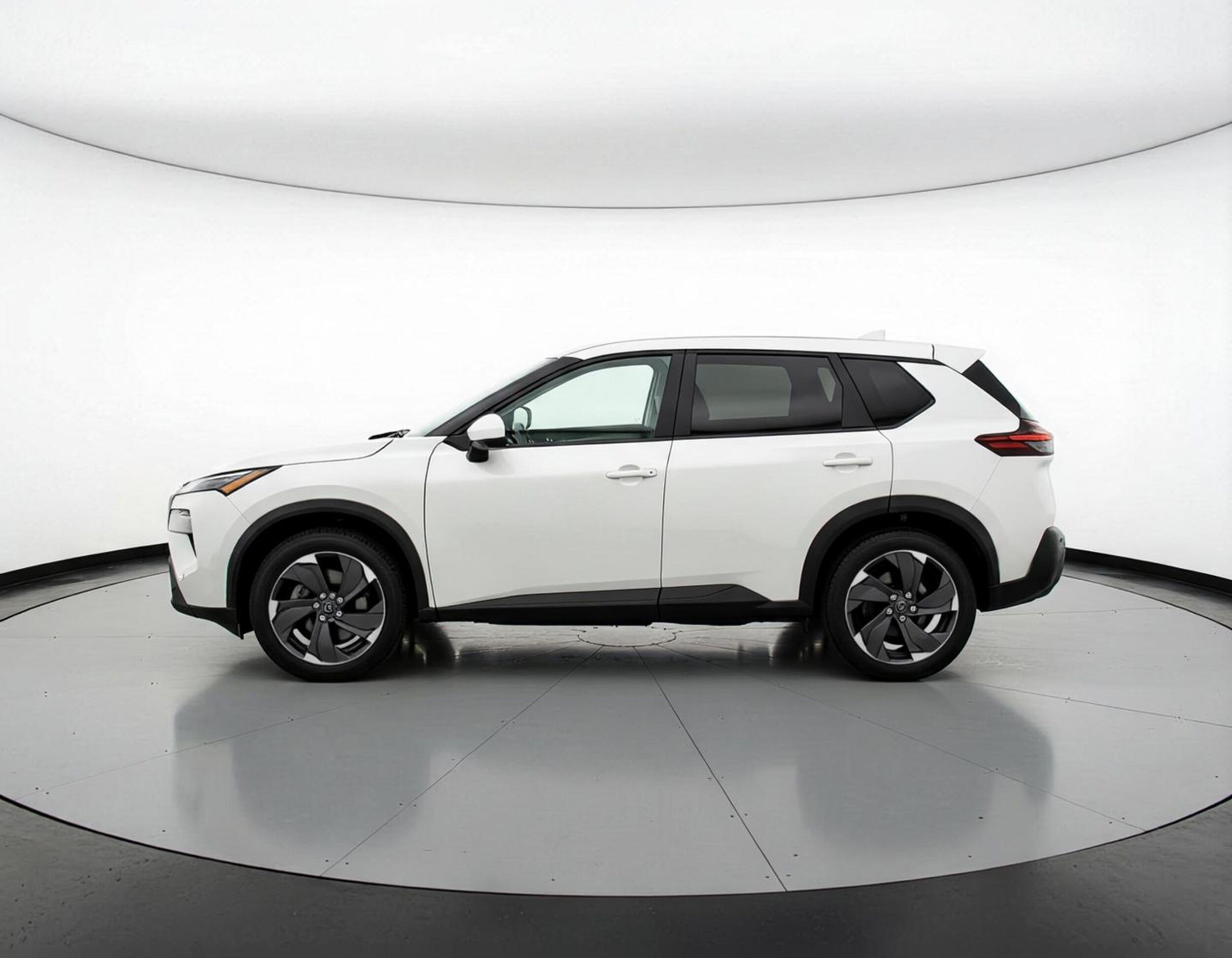 Thumbnail: 2025 Nissan Rogue - 4