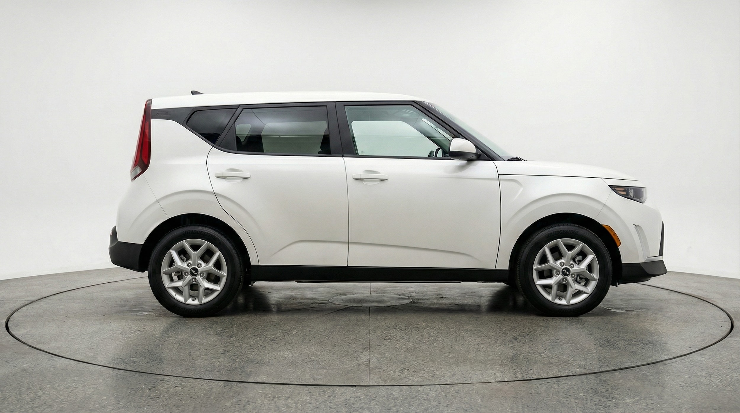 Thumbnail: 2025 Kia Soul - 8