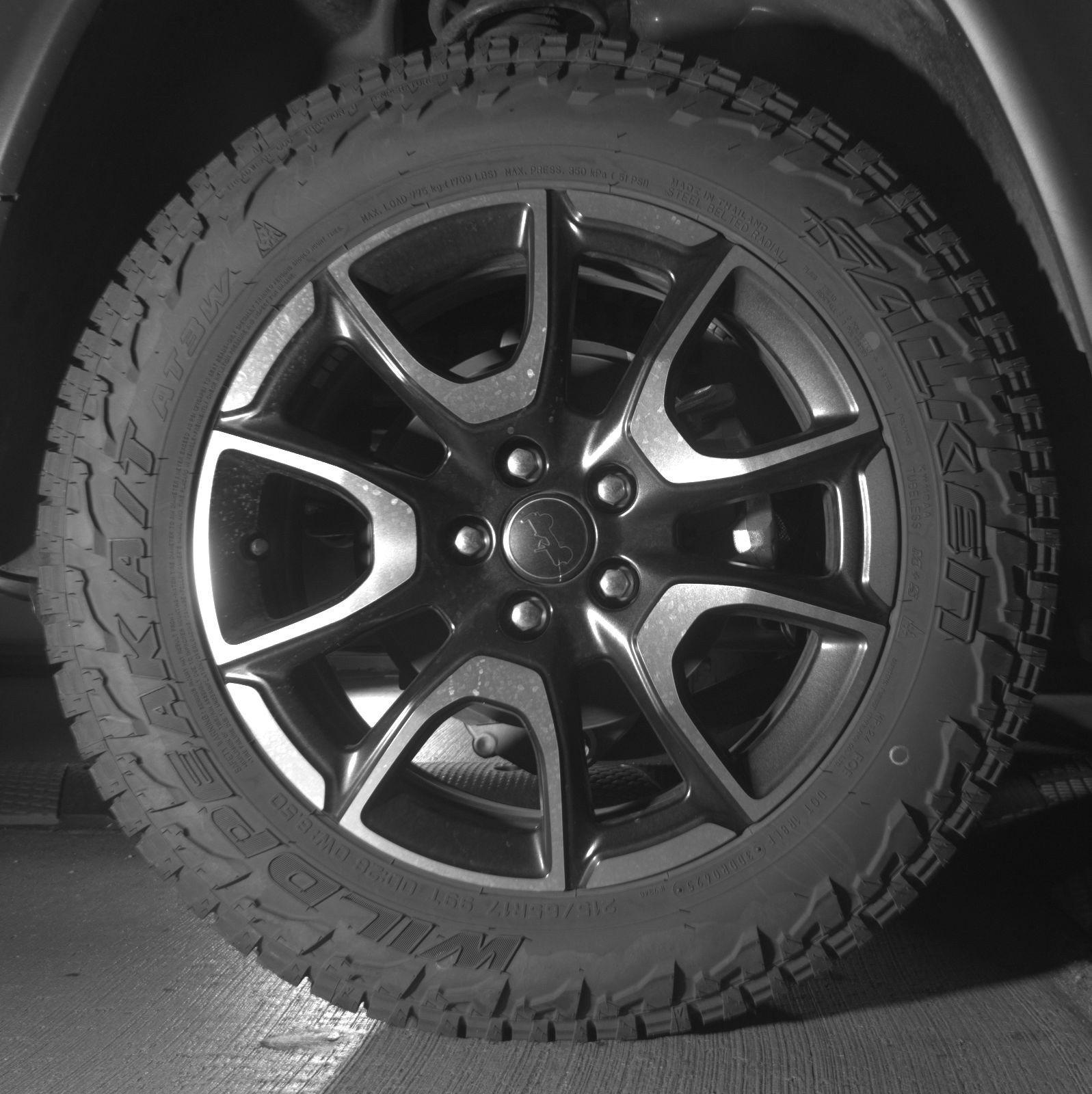 Thumbnail: 2025 Jeep Compass - 15