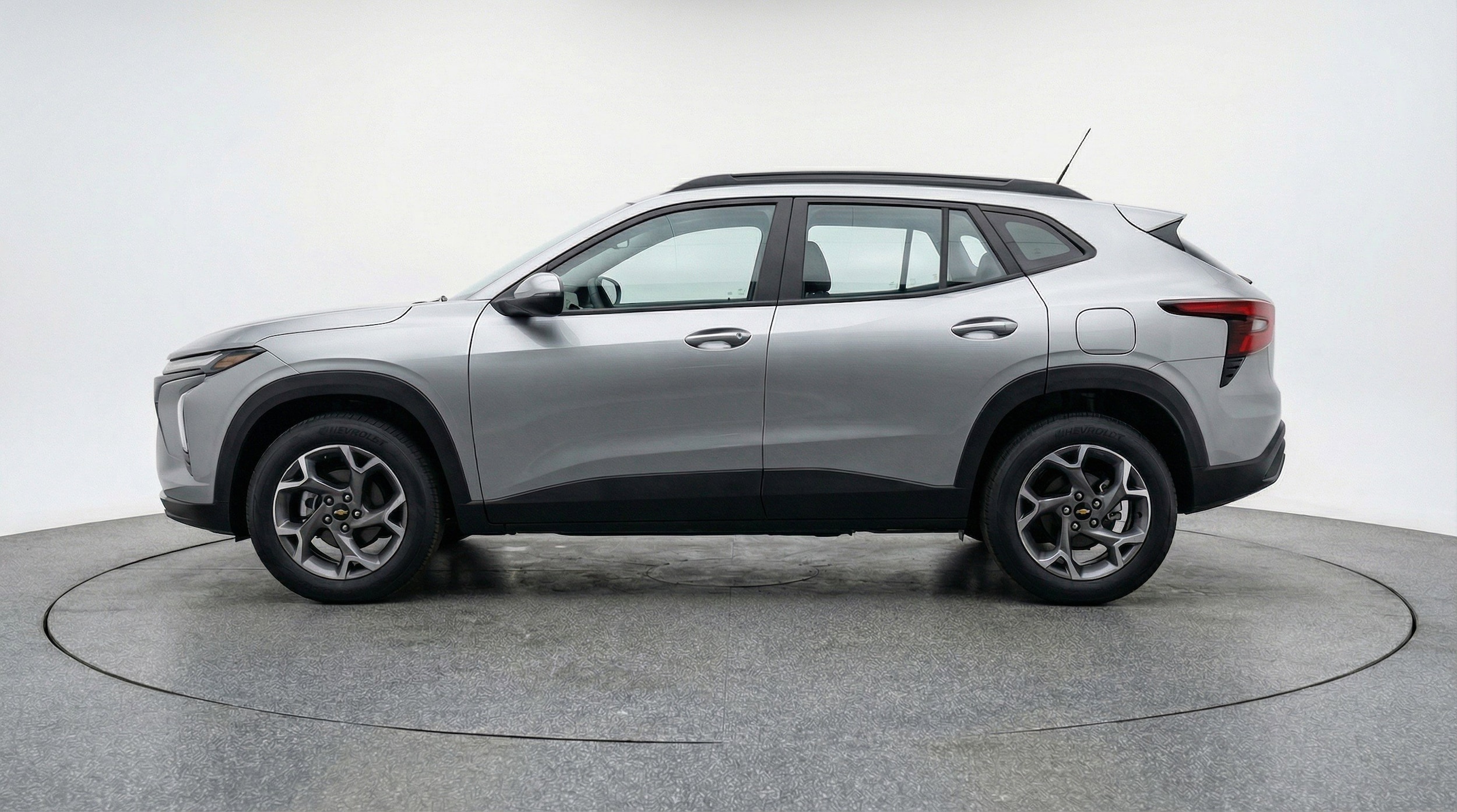 Thumbnail: 2025 Chevrolet Trax - 5