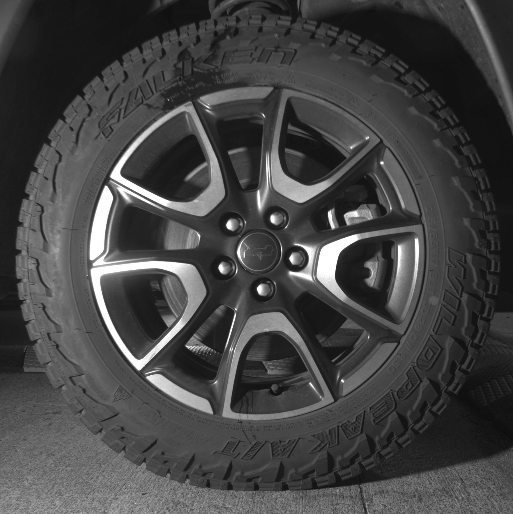 Thumbnail: 2025 Jeep Compass - 13