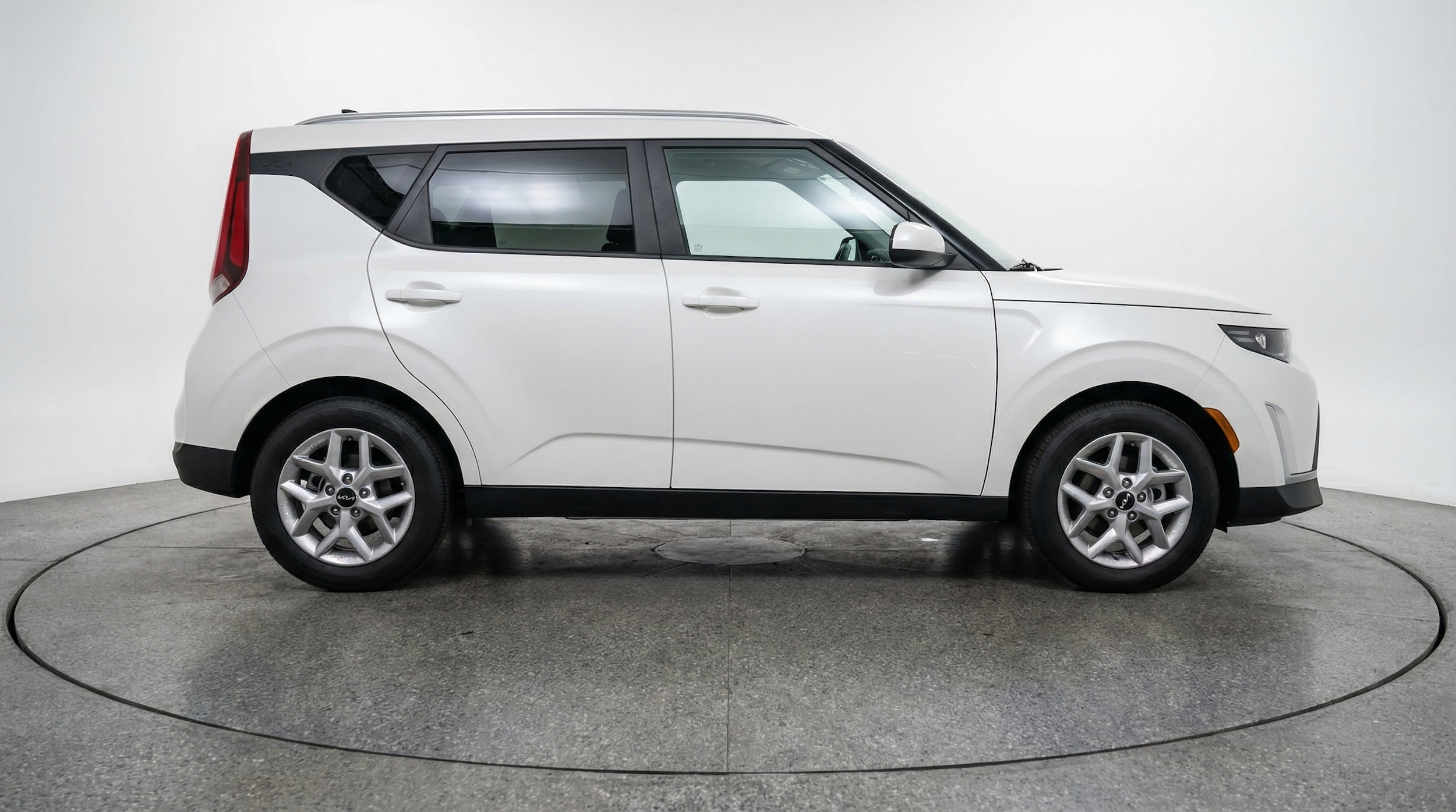 Thumbnail: 2025 Kia Soul - 8