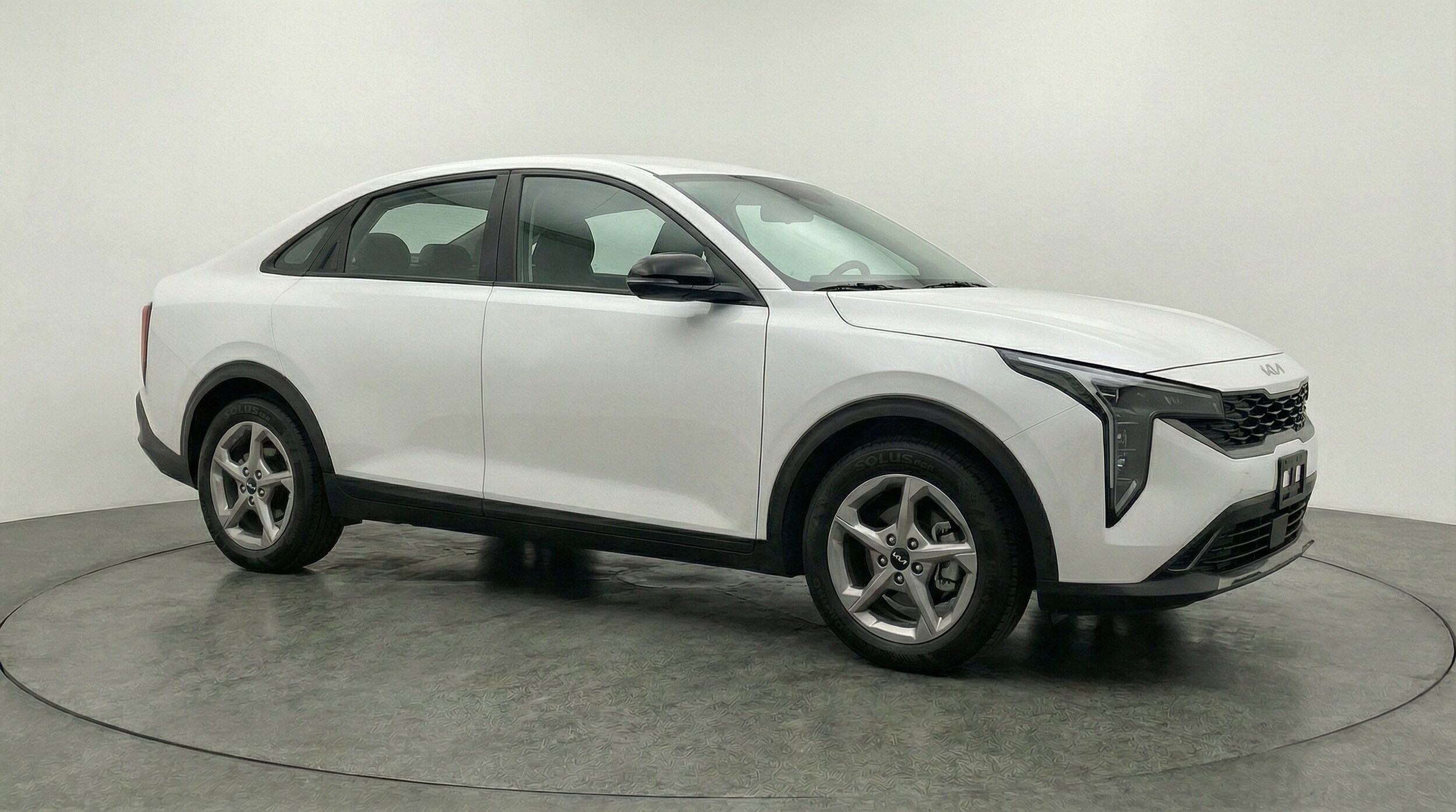 Thumbnail: 2025 Kia K4 - 1