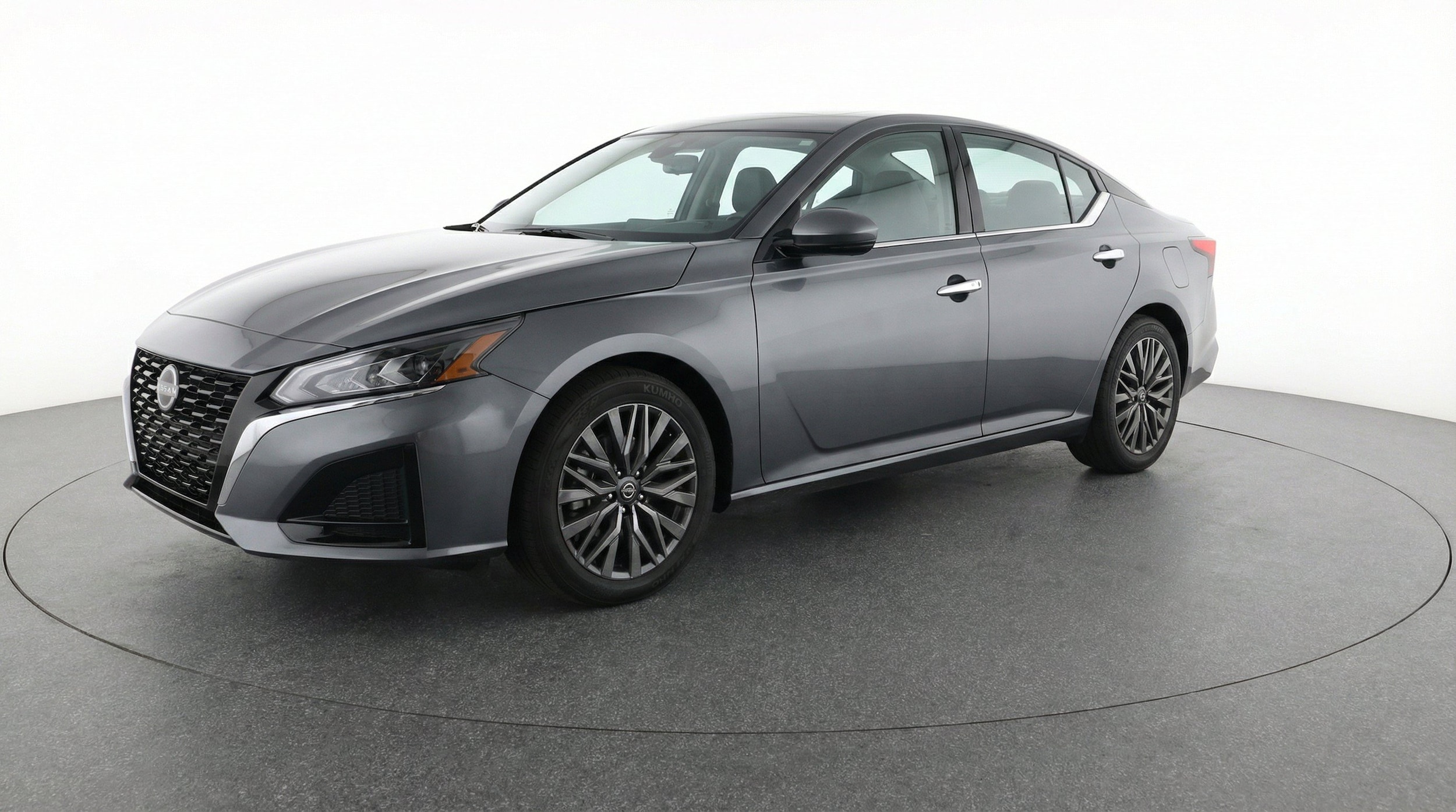 Thumbnail: 2025 Nissan Altima - 3