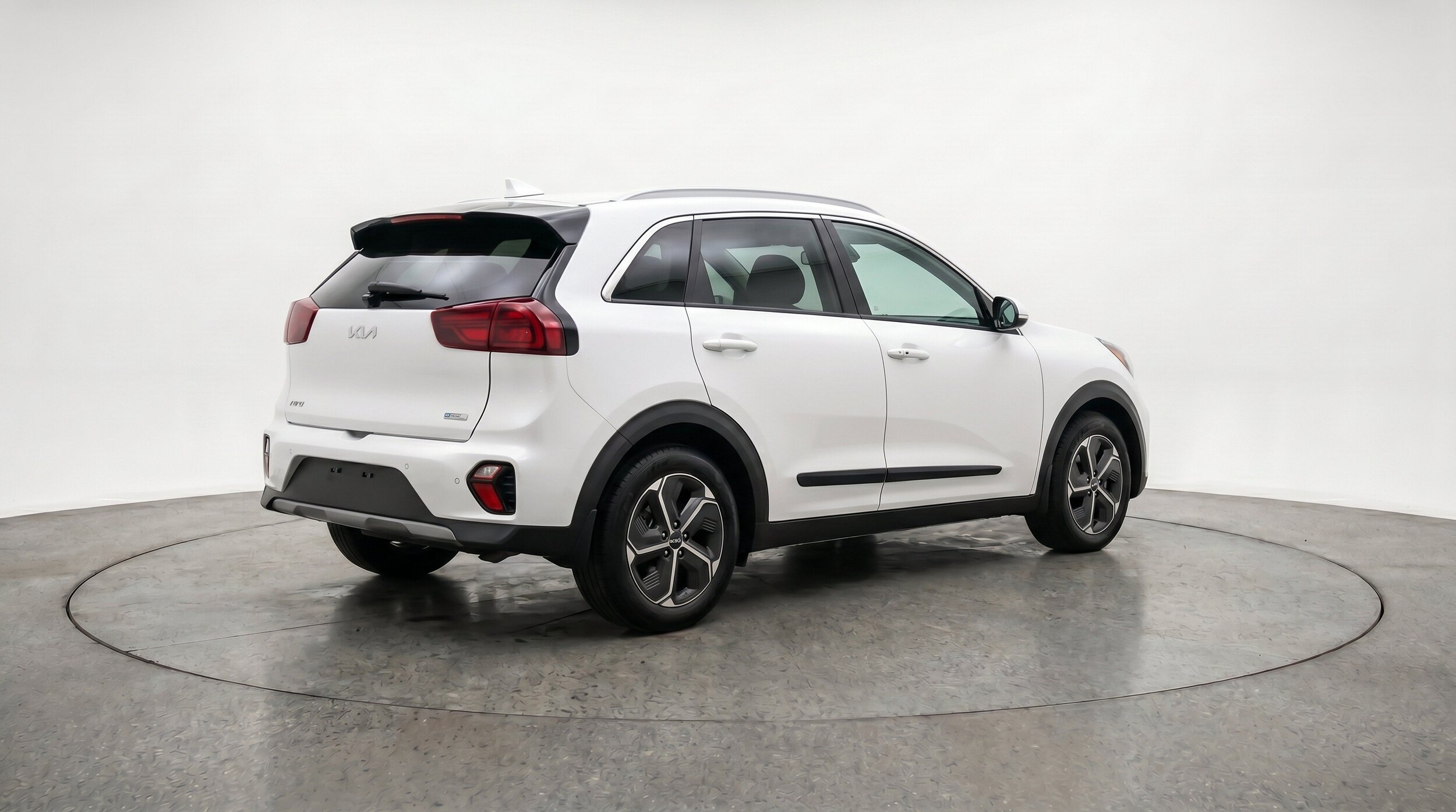 Thumbnail: 2026 Kia Niro - 9