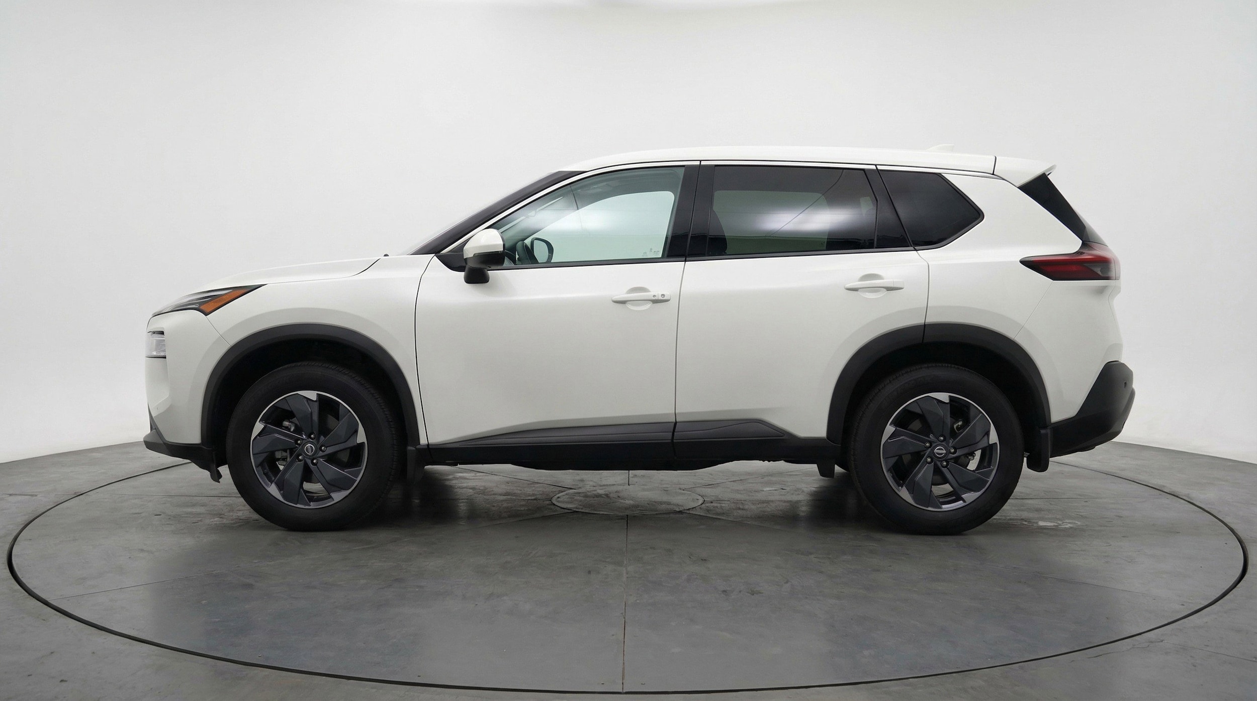 Thumbnail: 2025 Nissan Rogue - 5