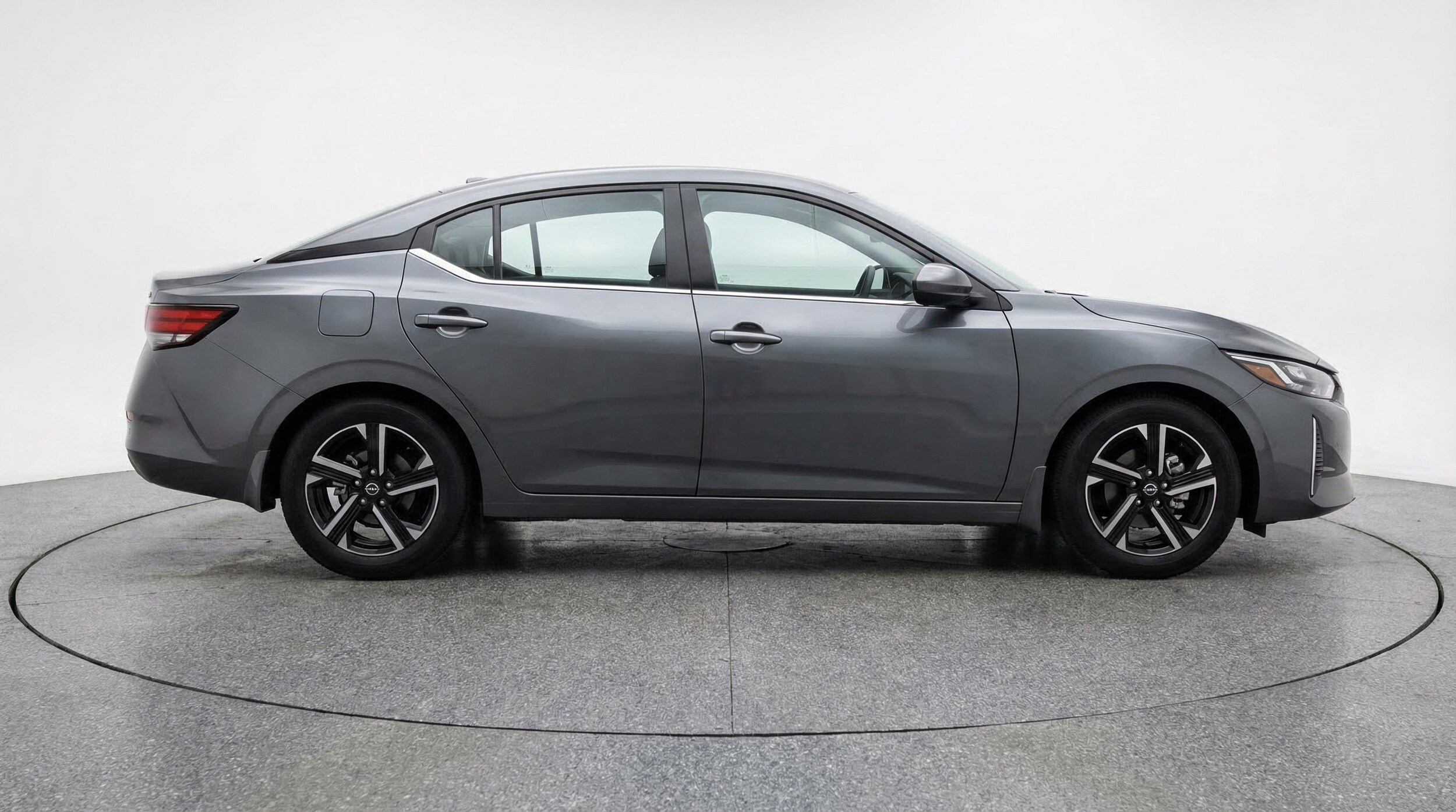 Thumbnail: 2025 Nissan Sentra - 11