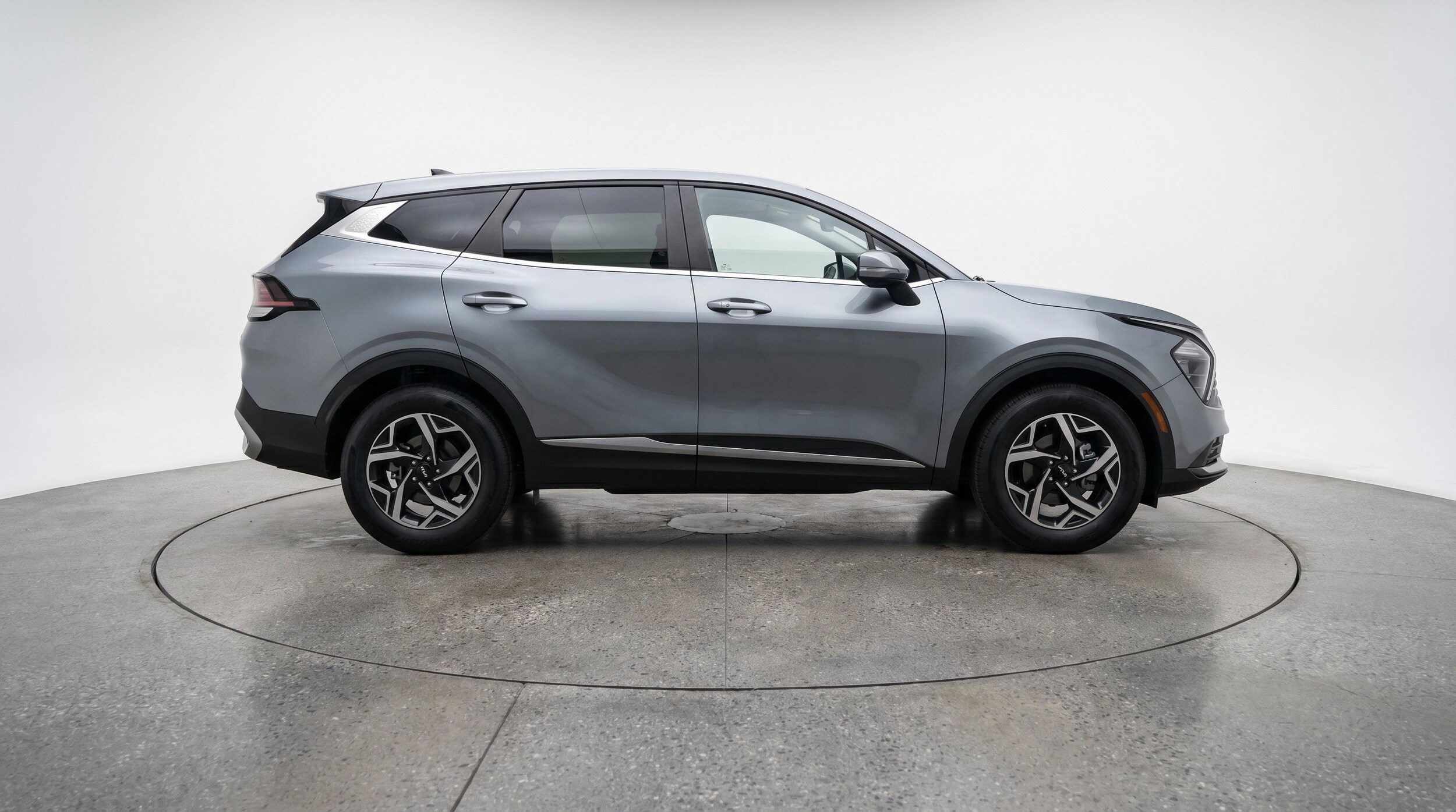 Thumbnail: 2025 Kia Sportage - 11
