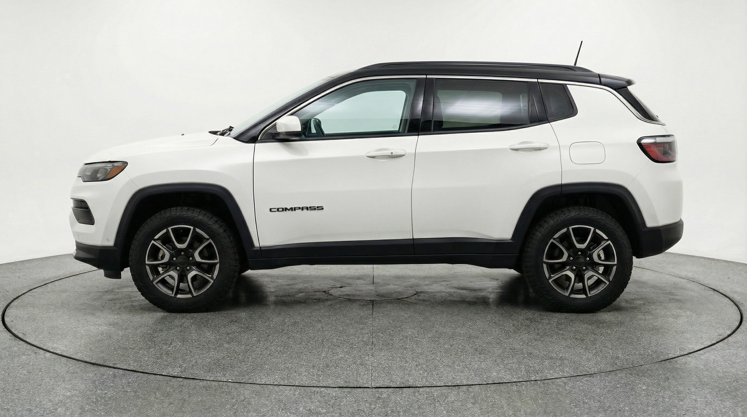 Thumbnail: 2025 Jeep Compass - 4